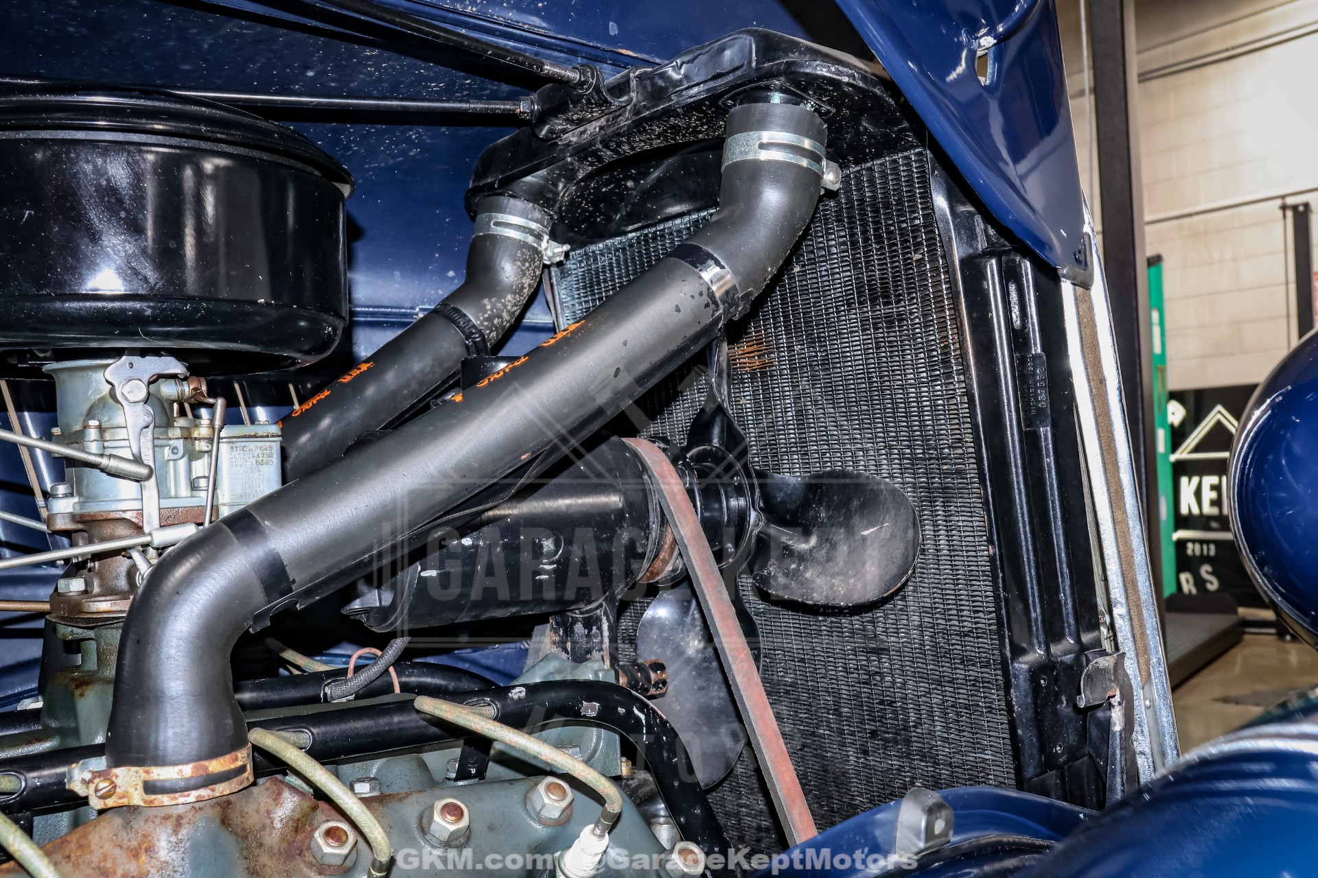 1935 Ford Model 48 179