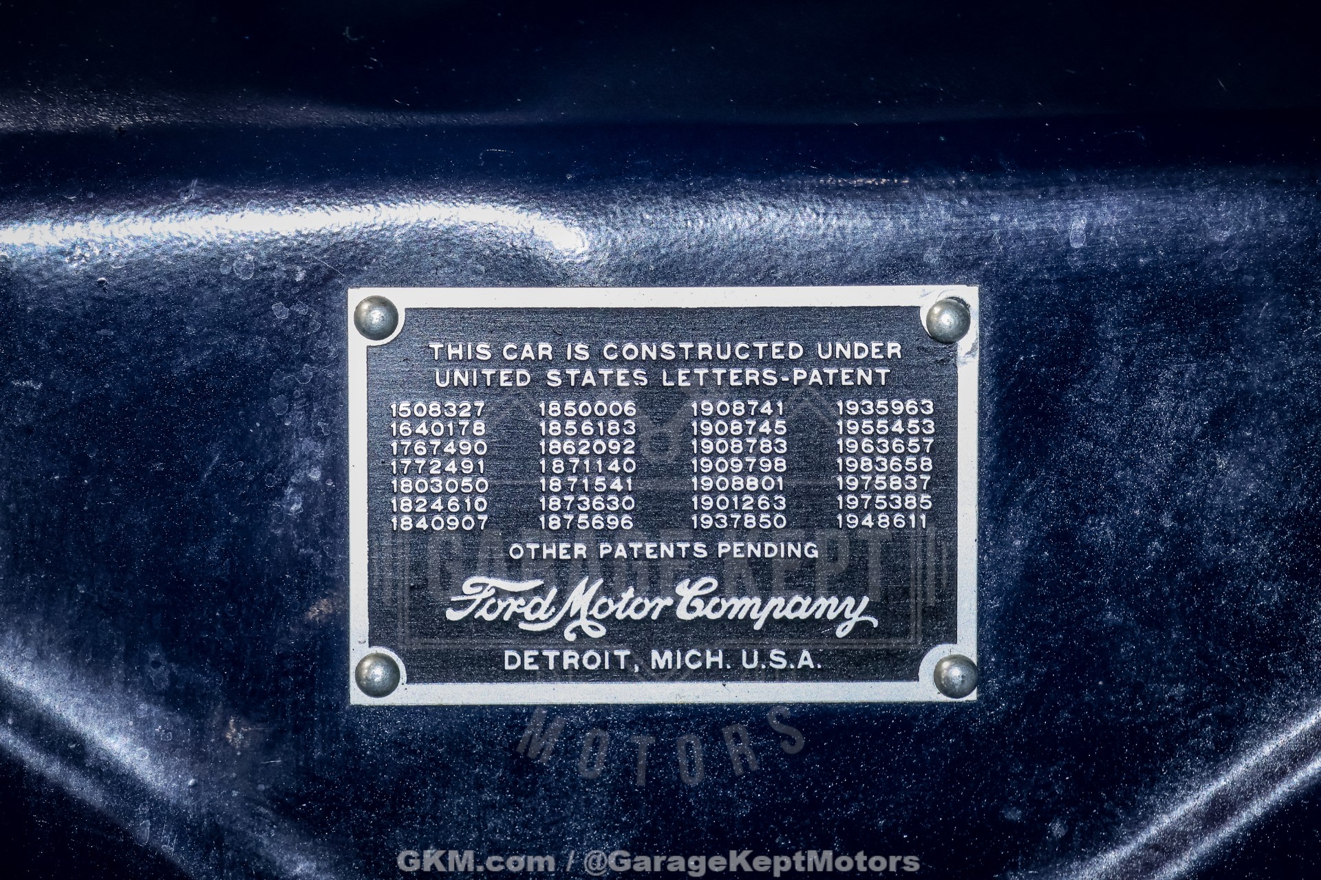 1935 Ford Model 48 182