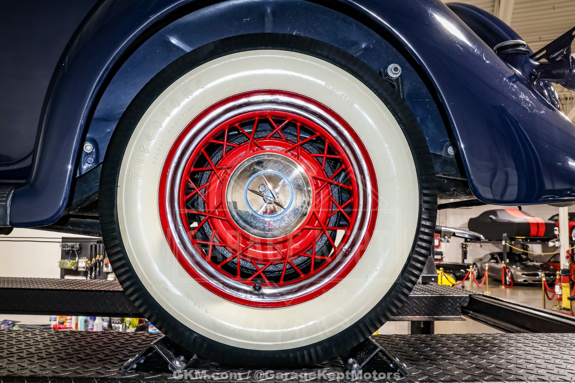 1935 Ford Model 48 188