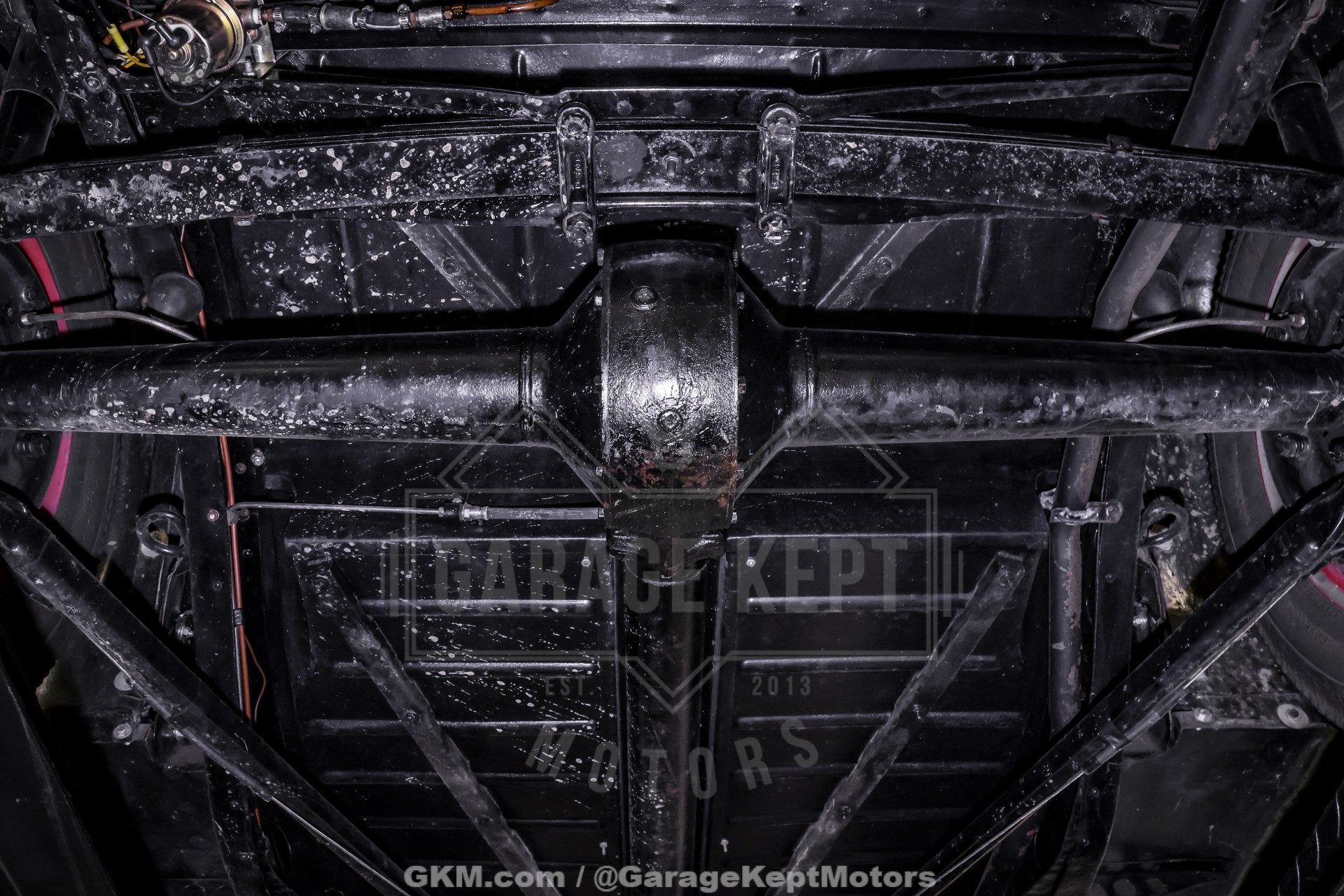 1935 Ford Model 48 215