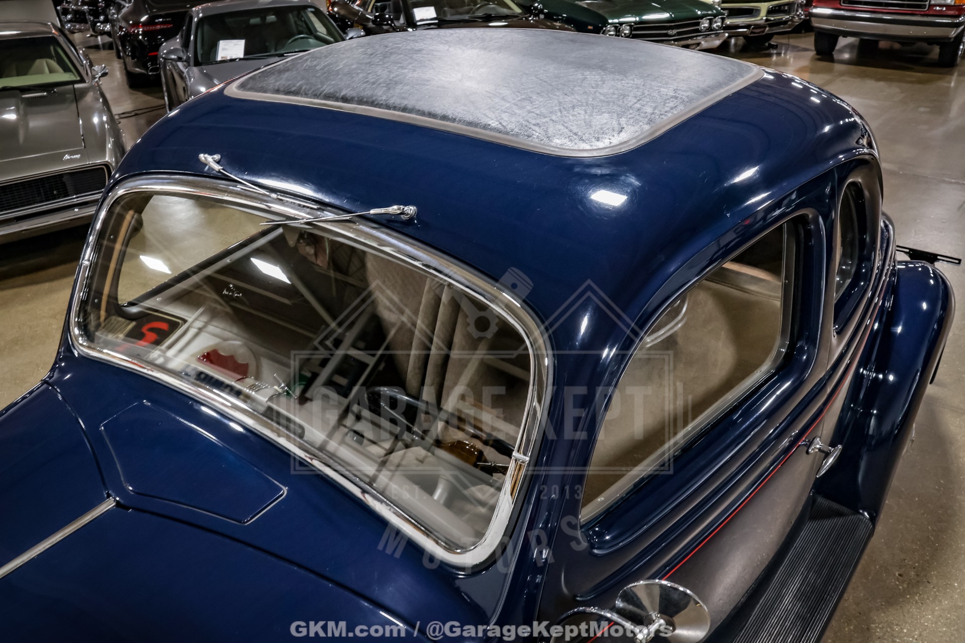 1935 Ford Model 48 27