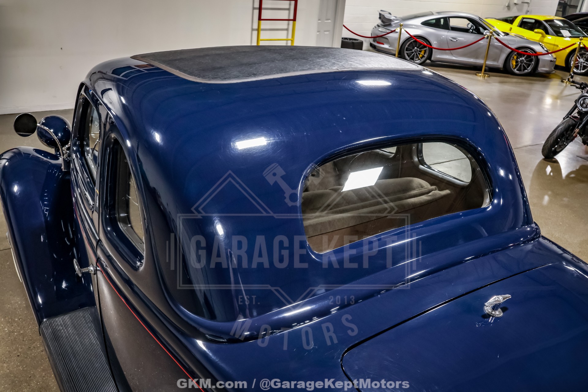 1935 Ford Model 48 41