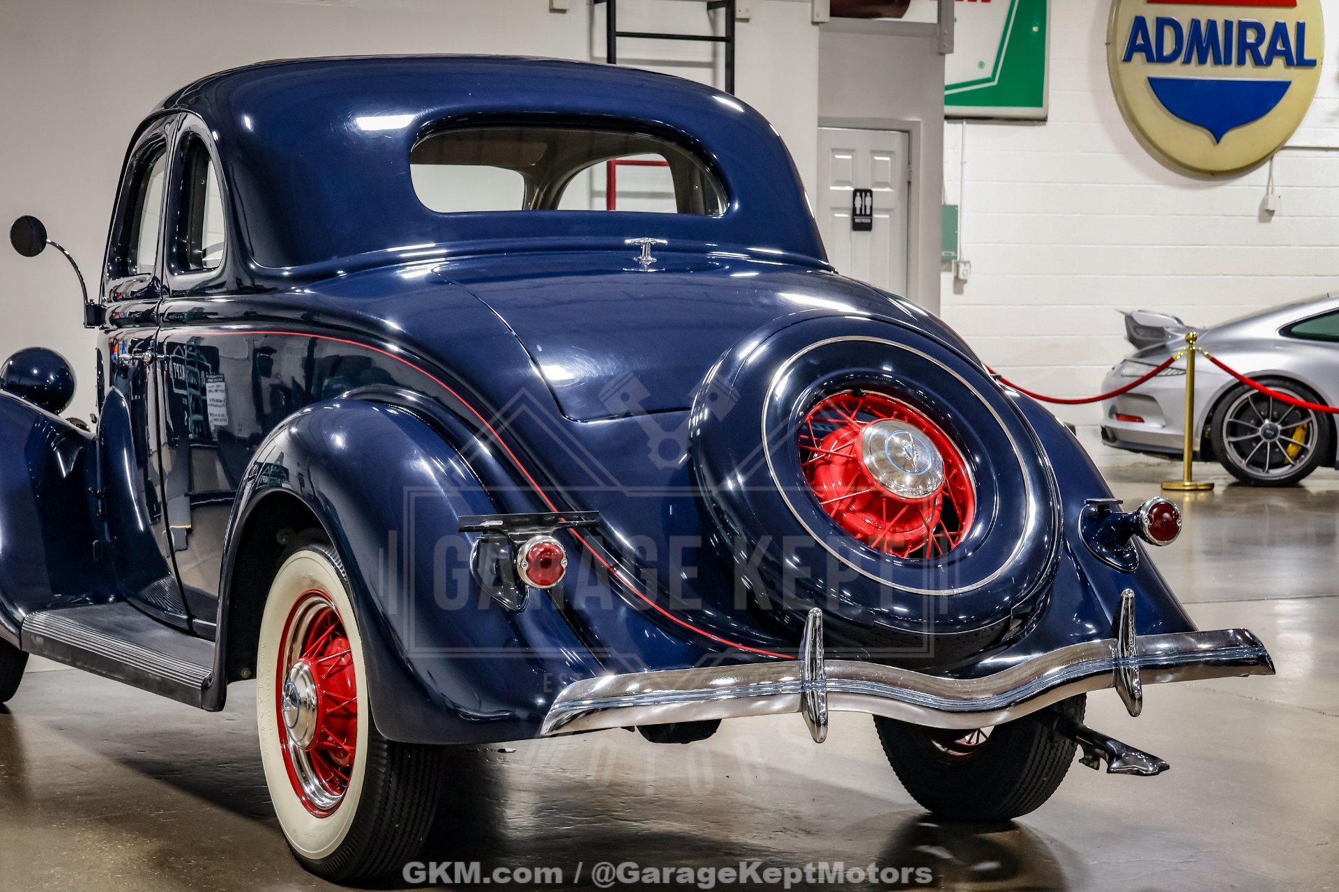 1935 Ford Model 48 43