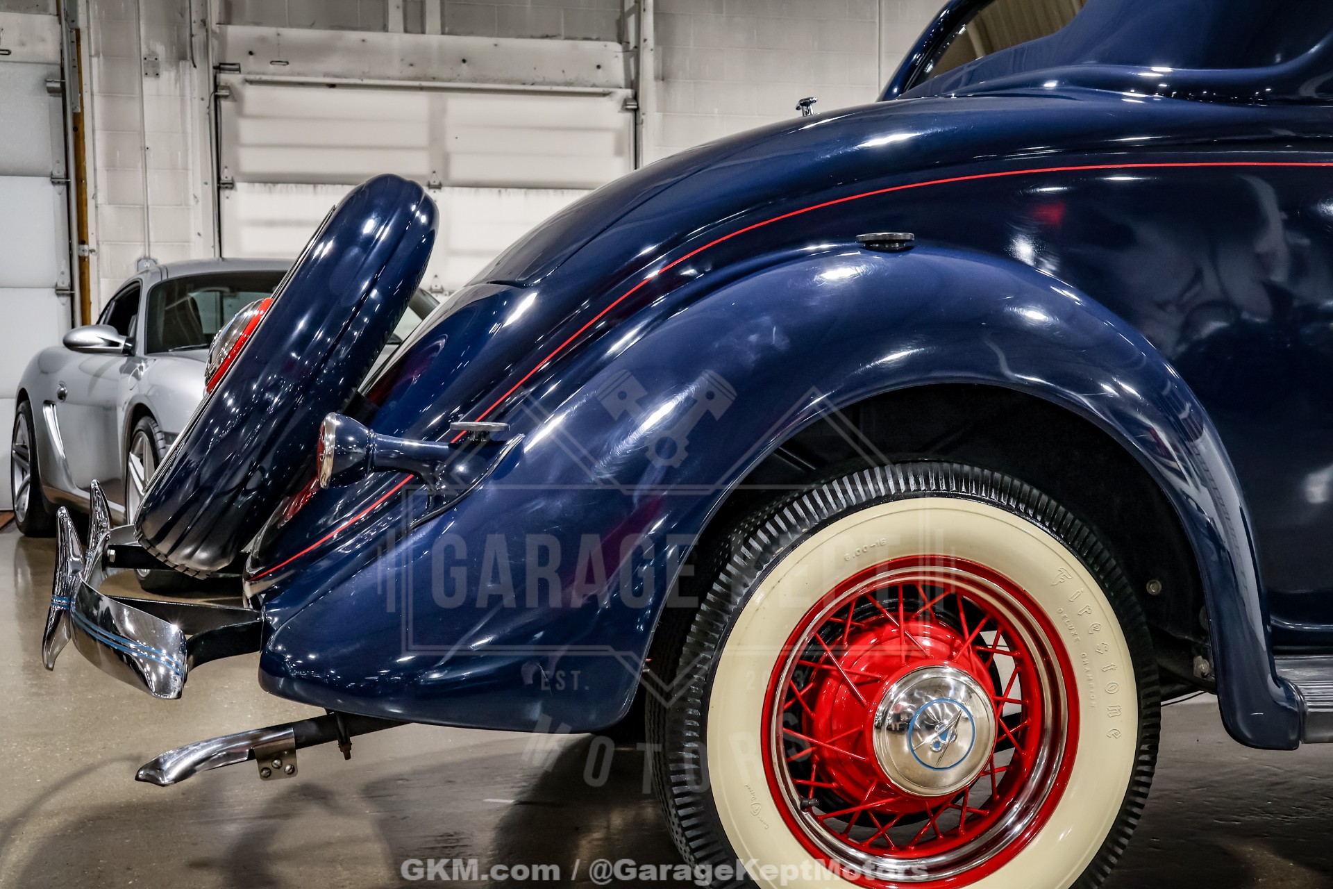 1935 Ford Model 48 59