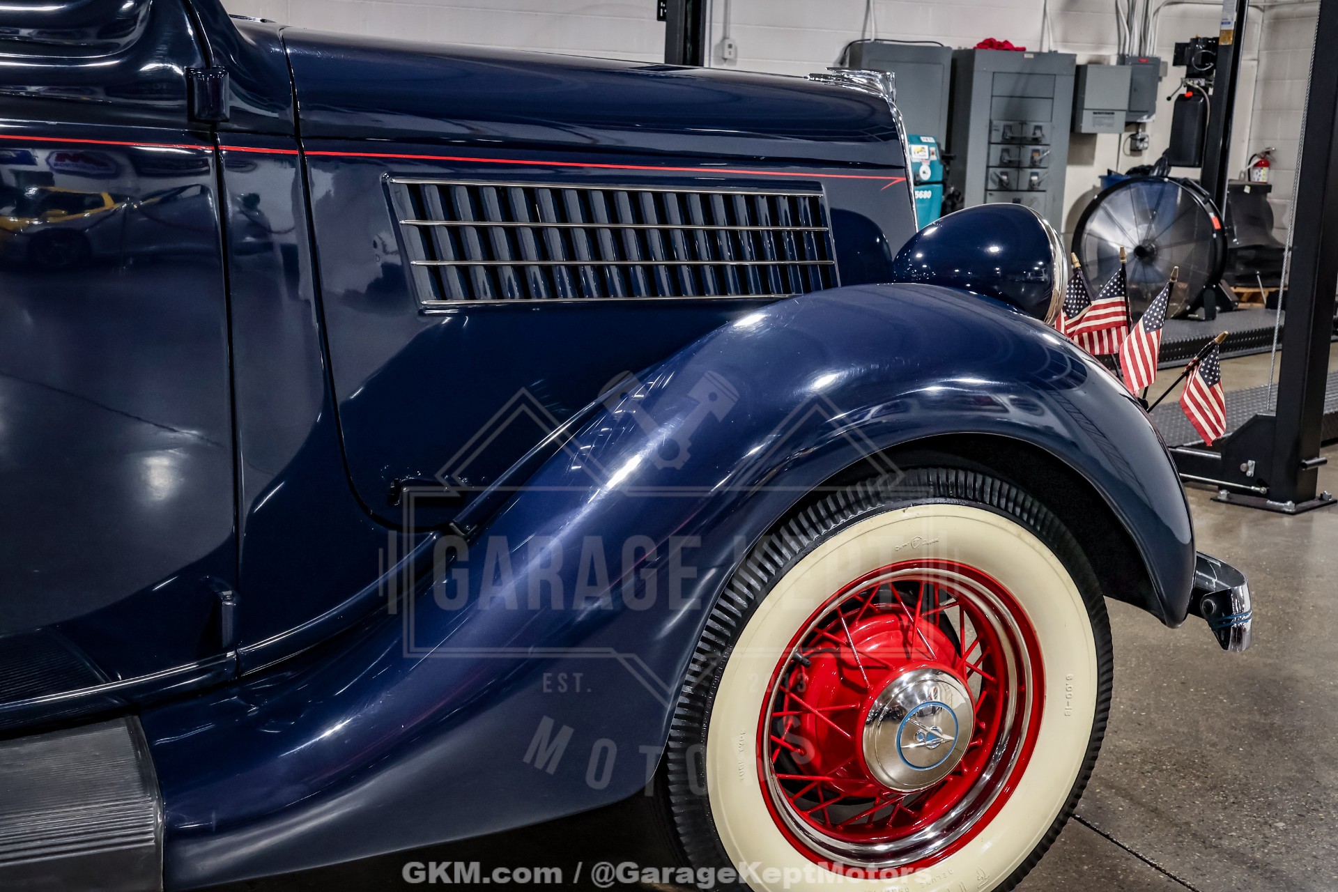 1935 Ford Model 48 63