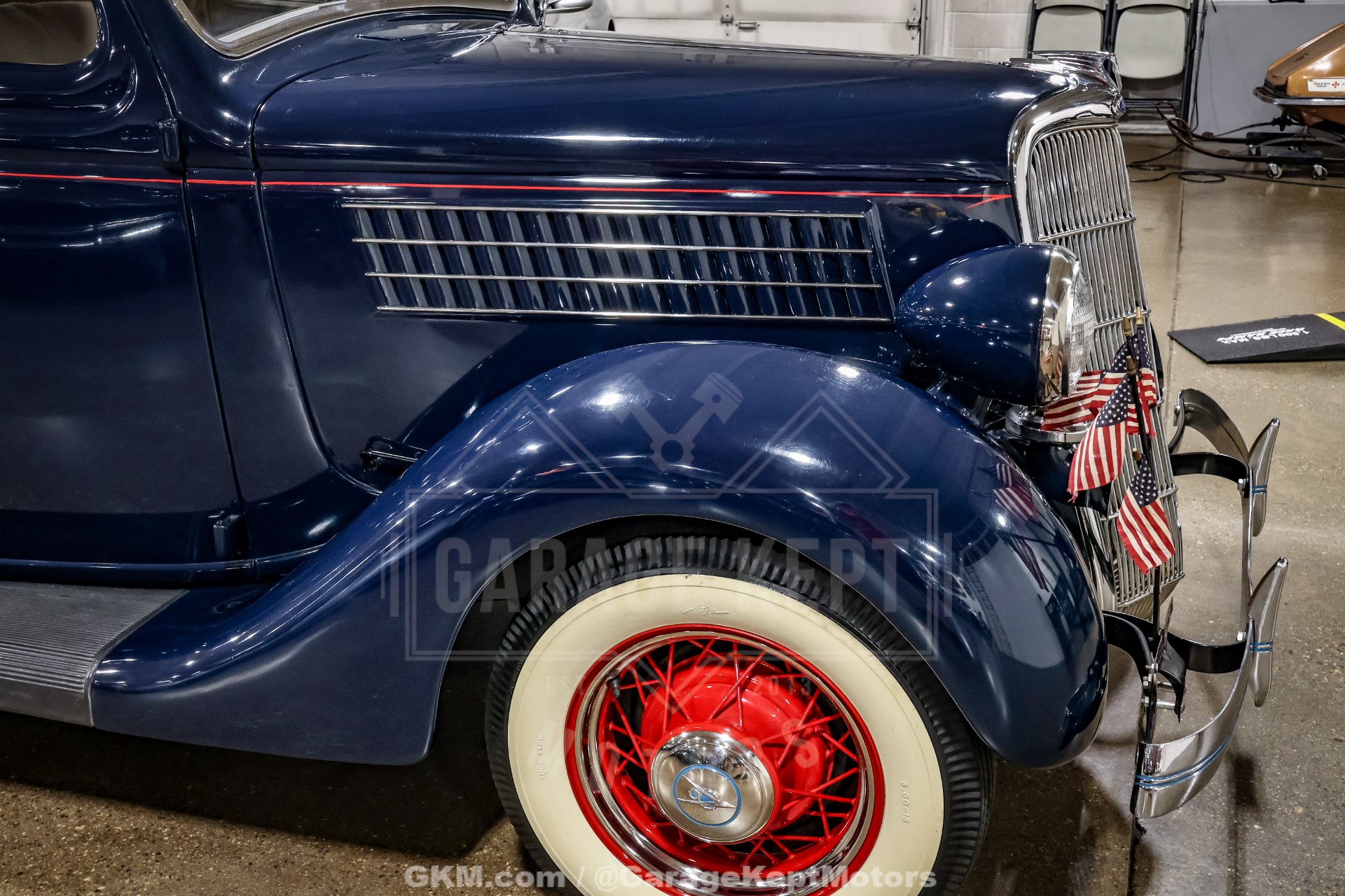 1935 Ford Model 48 64