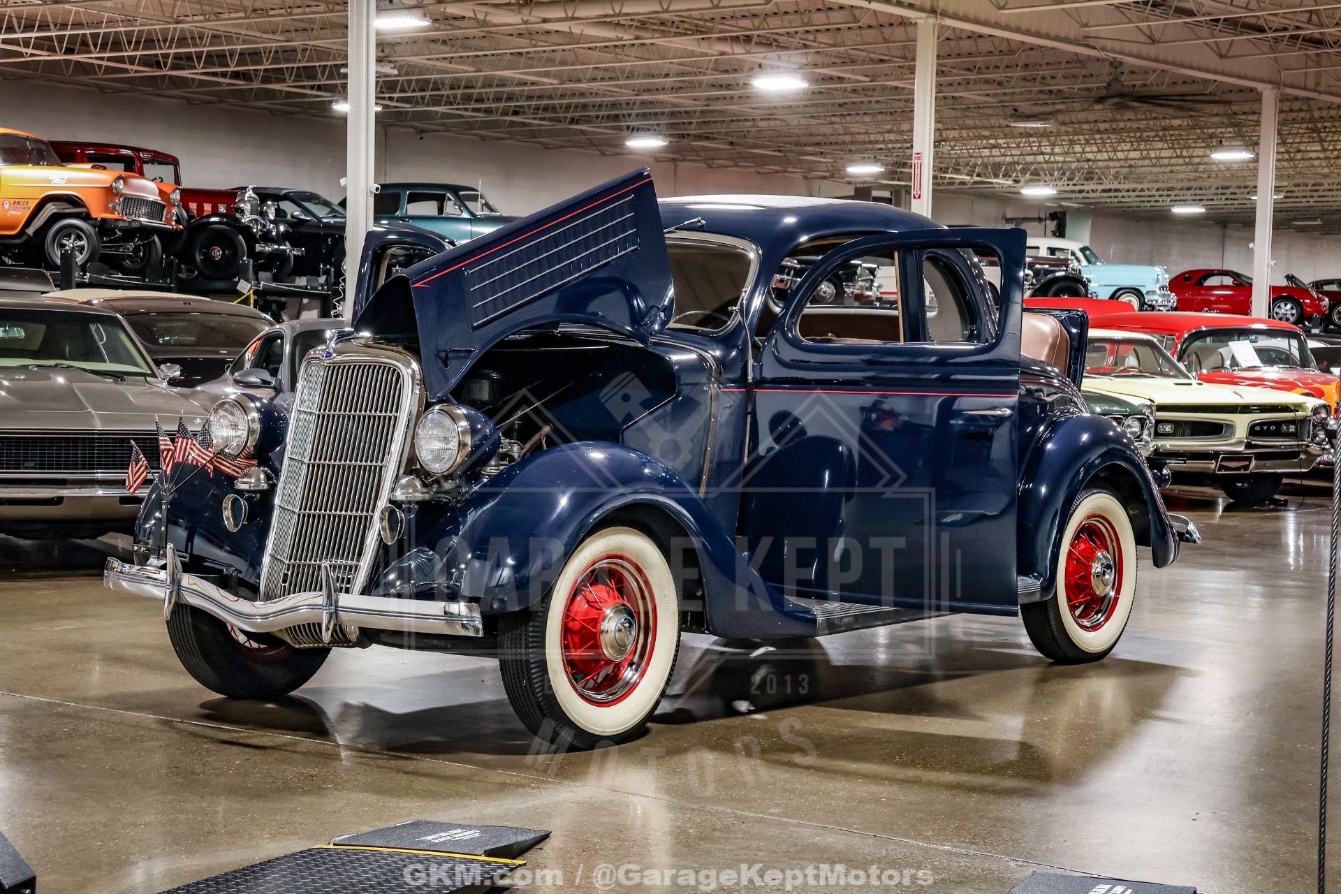 1935 Ford Model 48 69