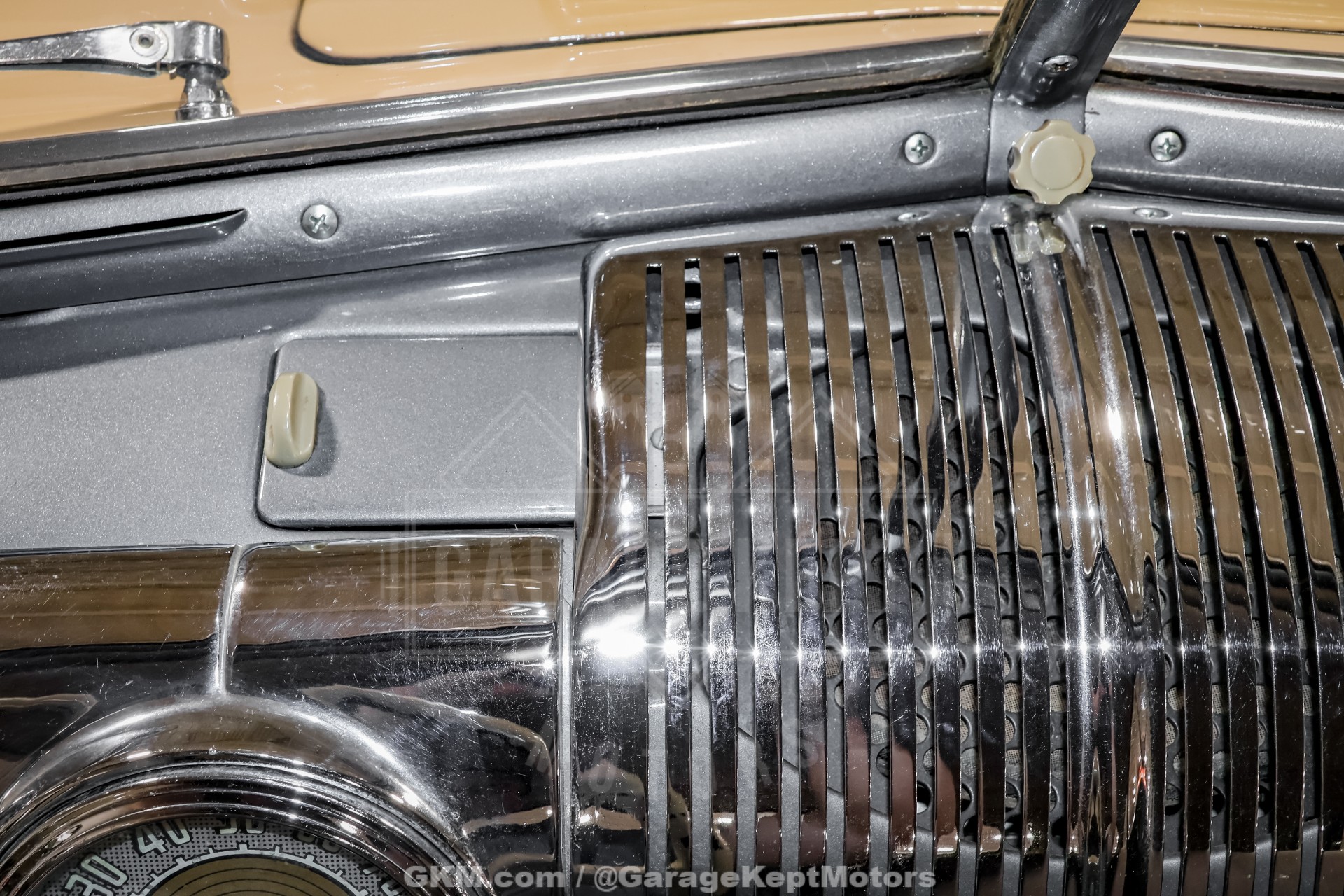 1947 Ford Deluxe 135
