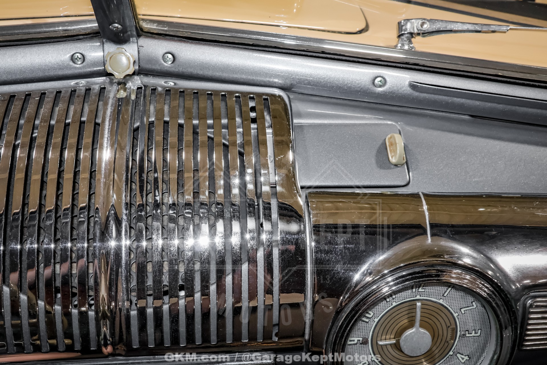 1947 Ford Deluxe 136
