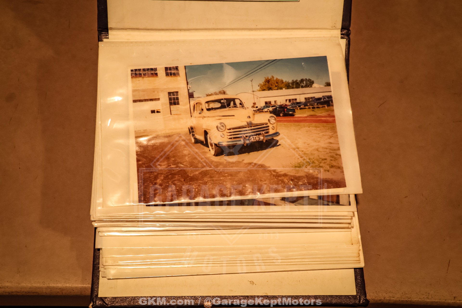 1947 Ford Deluxe 217