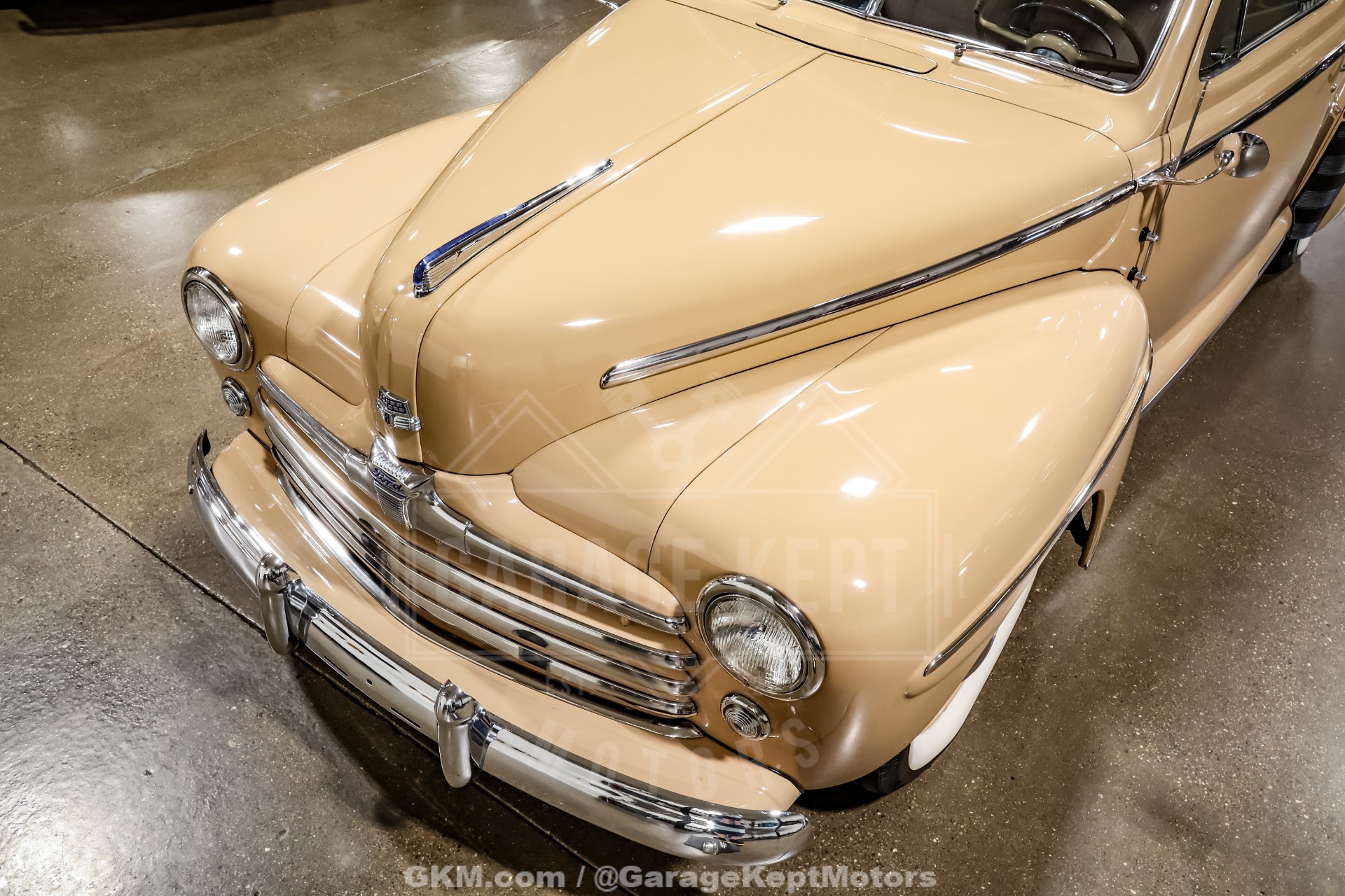 1947 Ford Deluxe 24