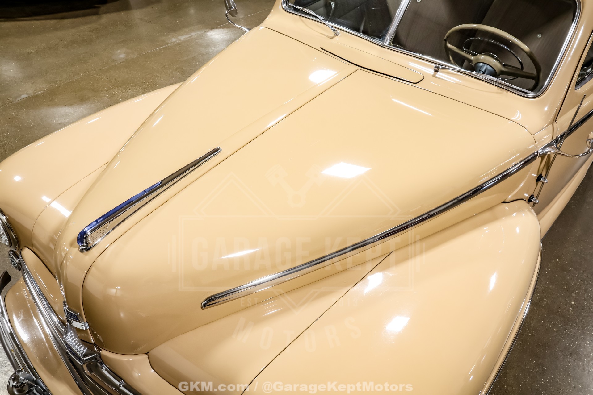 1947 Ford Deluxe 25