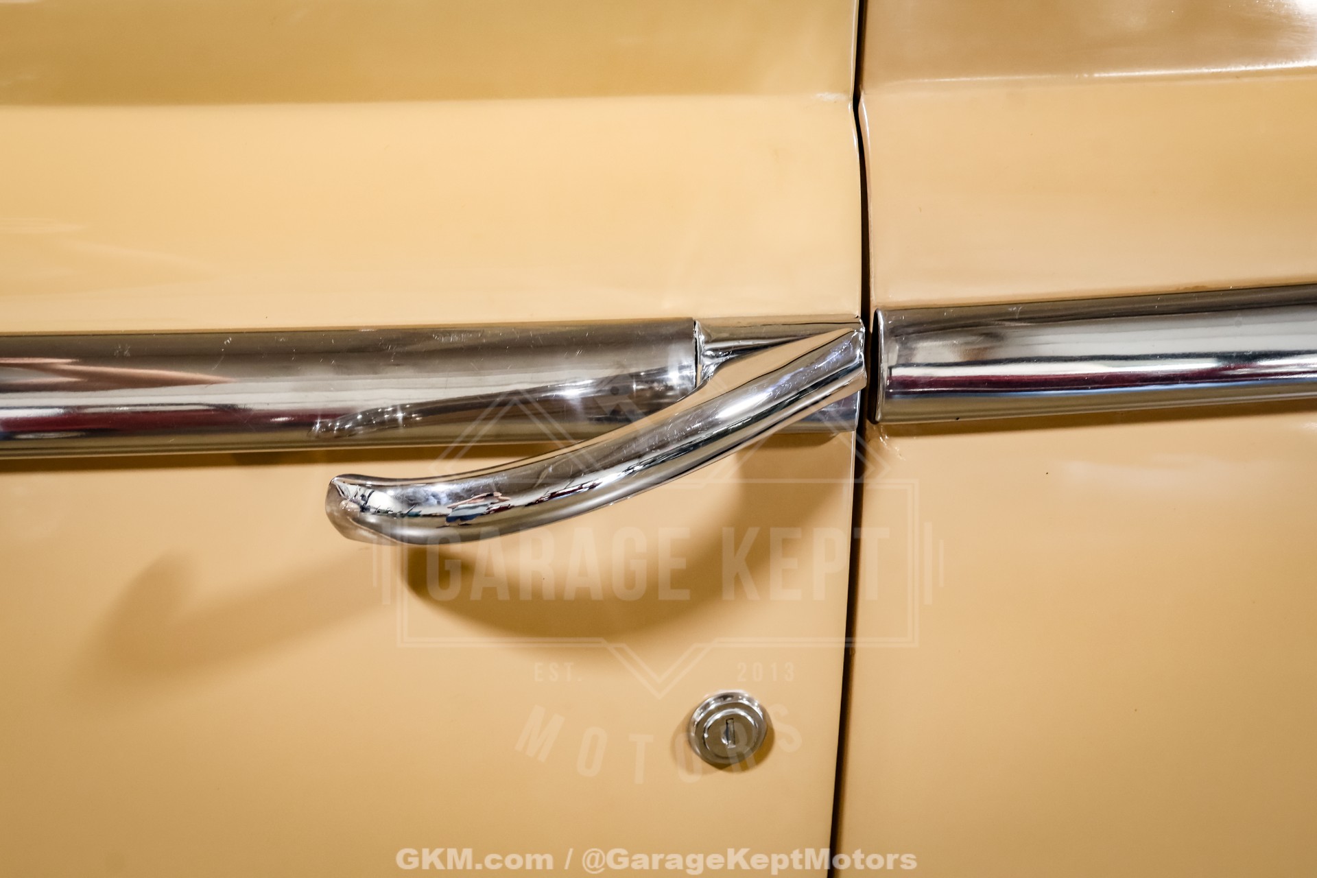 1947 Ford Deluxe 32