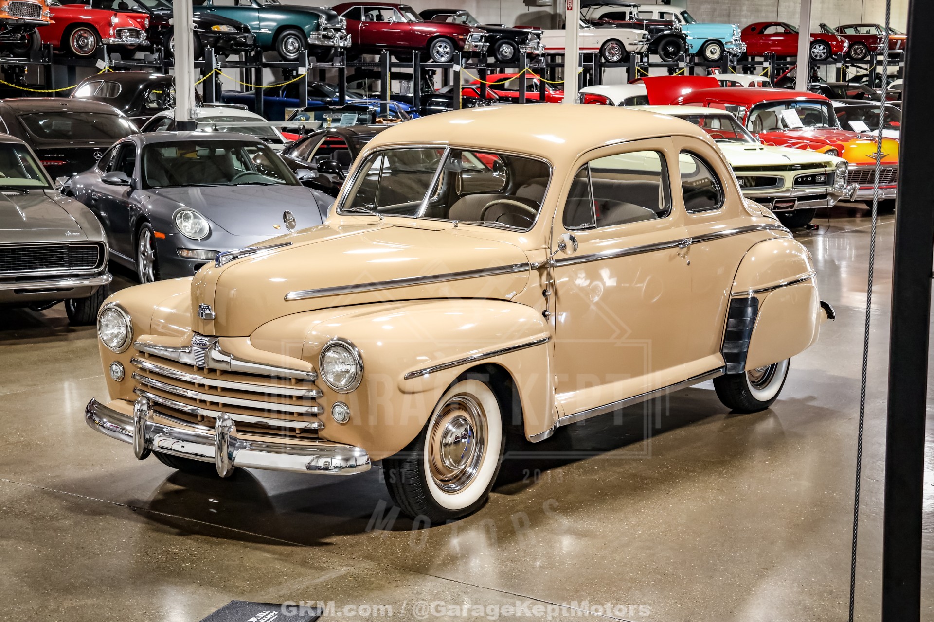 1947 Ford Deluxe 33
