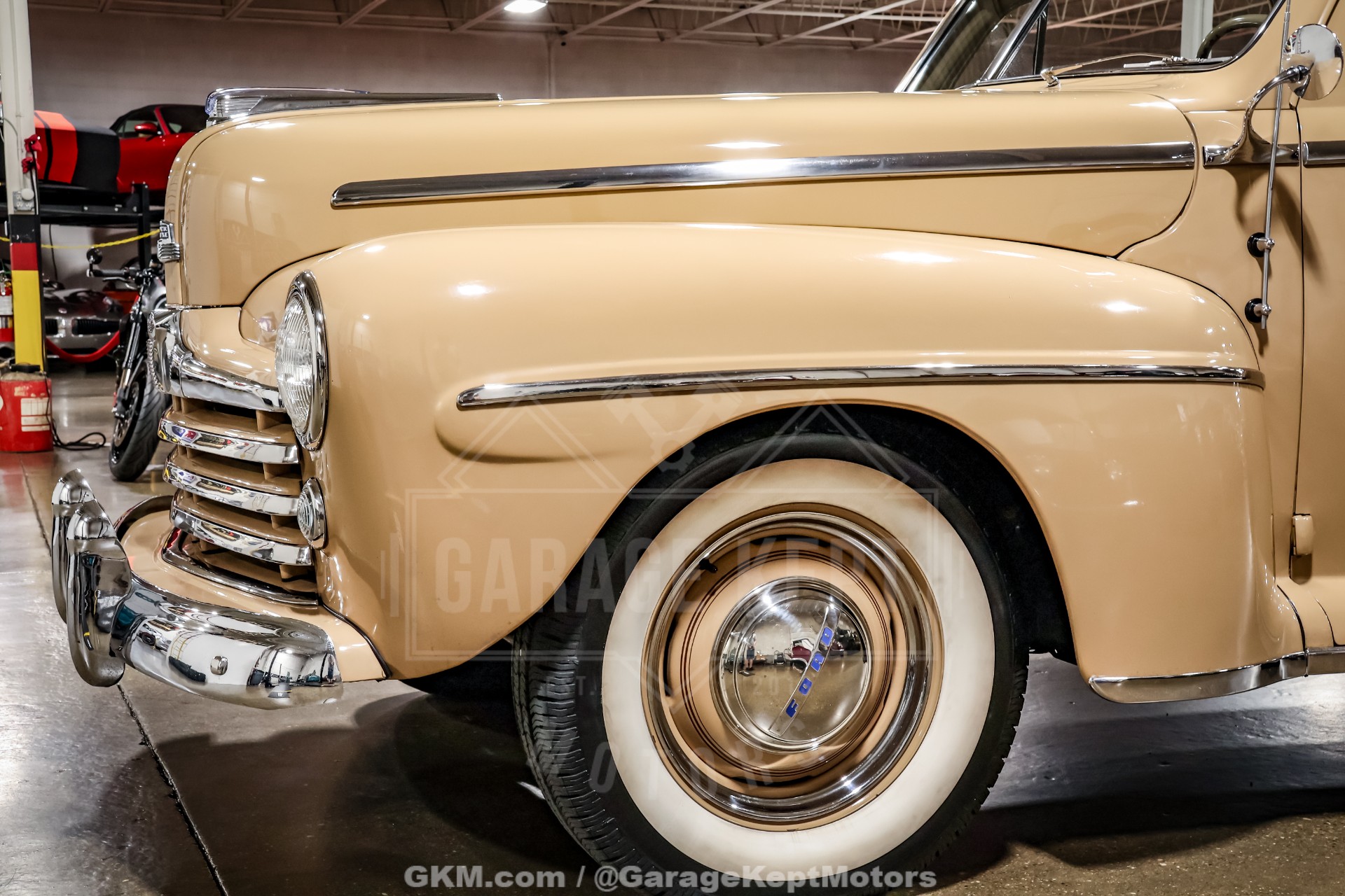 1947 Ford Deluxe 34