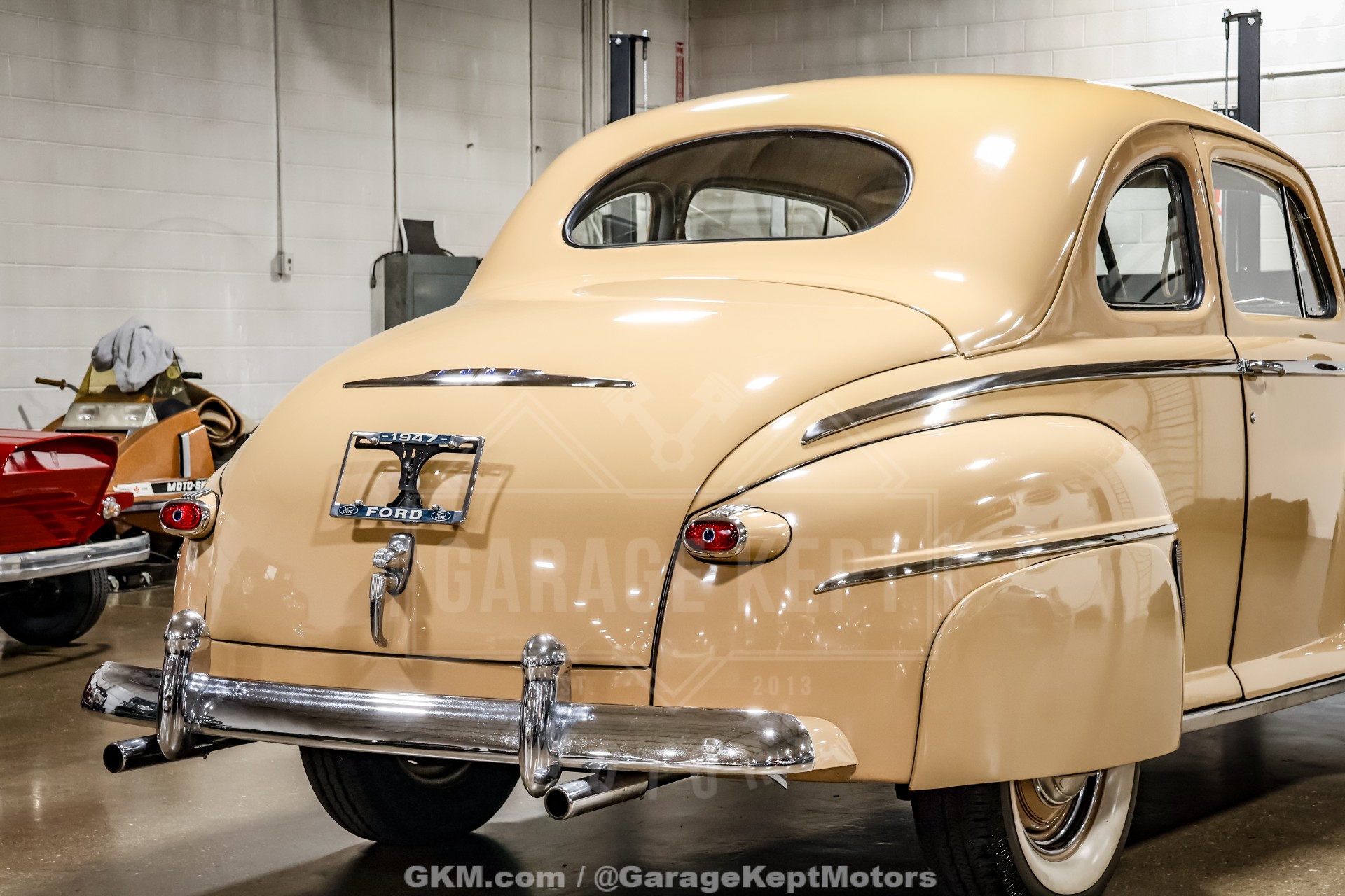 1947 Ford Deluxe 50