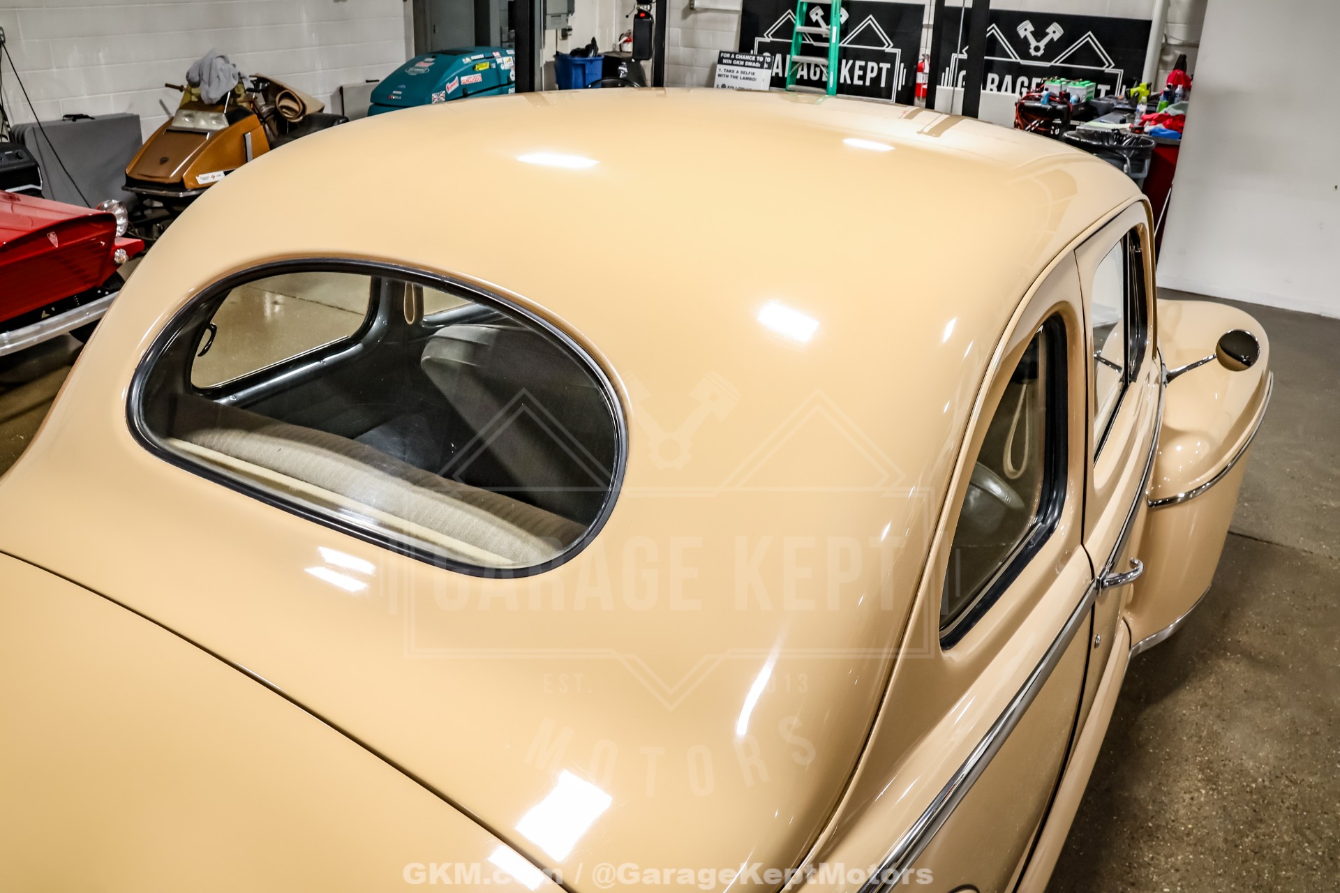 1947 Ford Deluxe 57