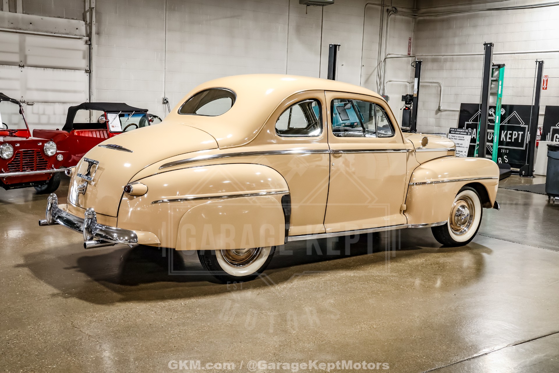 1947 Ford Deluxe 9