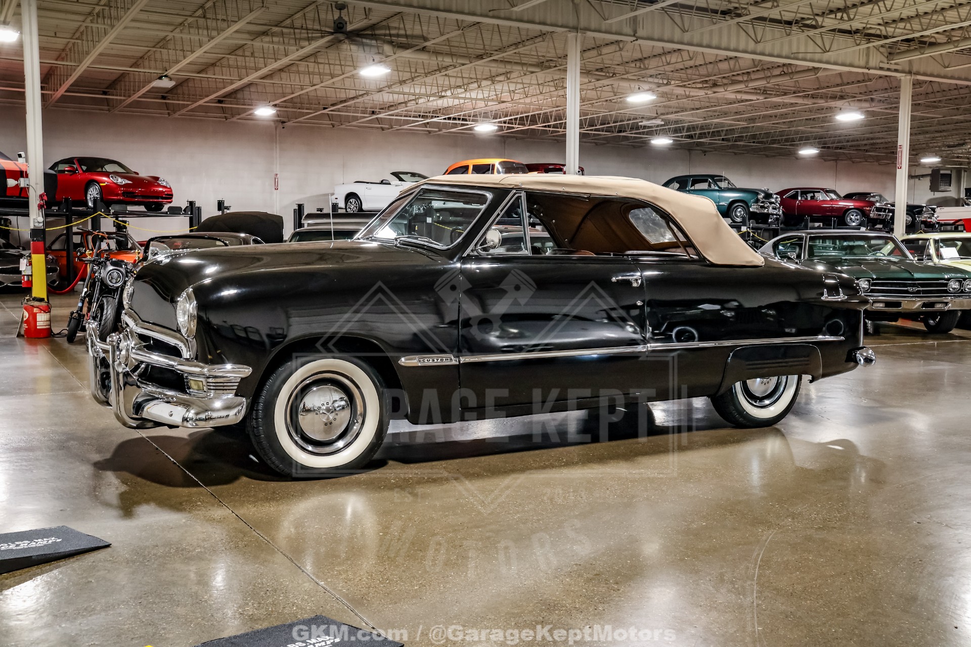 1950 Ford Custom Deluxe 19