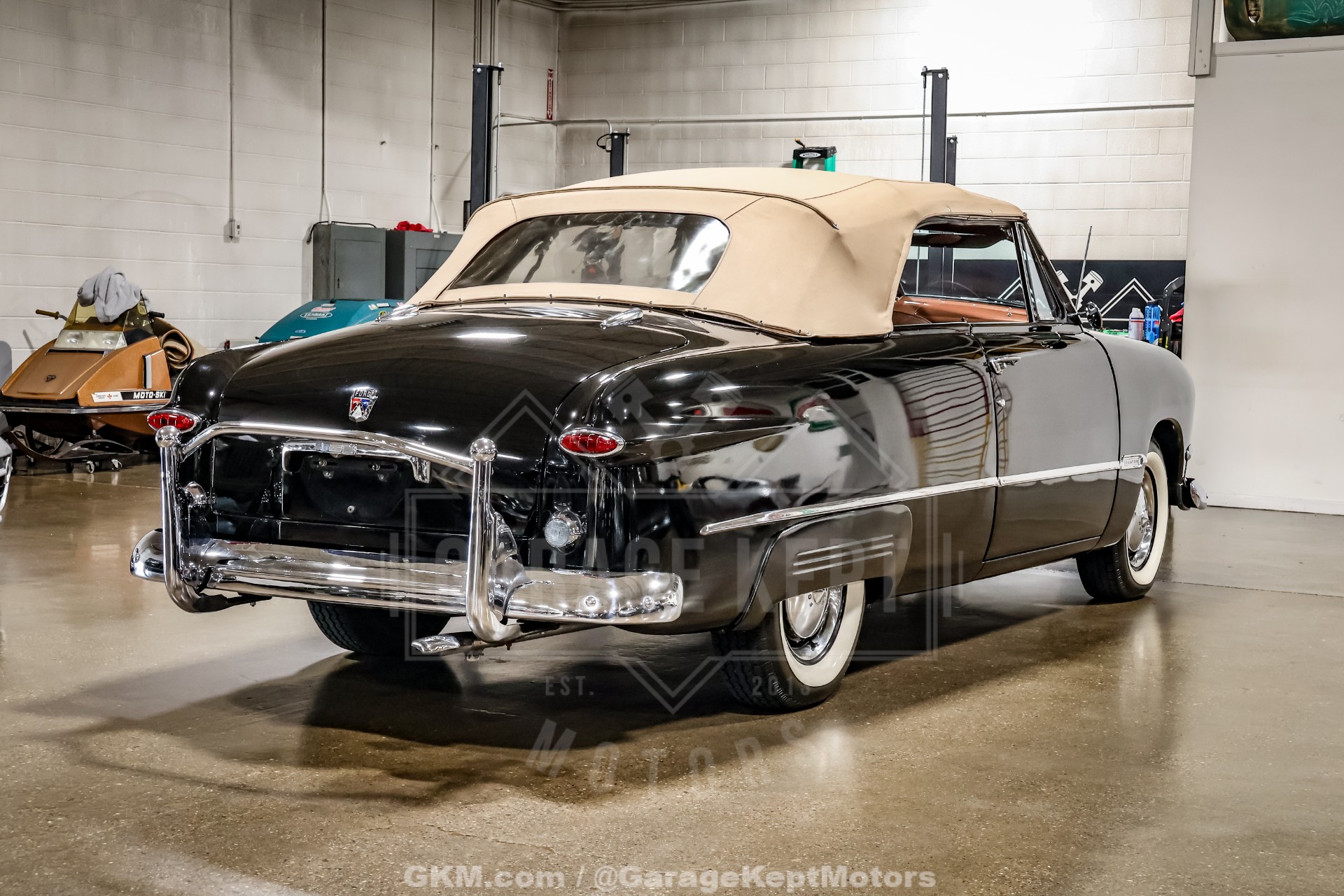 1950 Ford Custom Deluxe 23