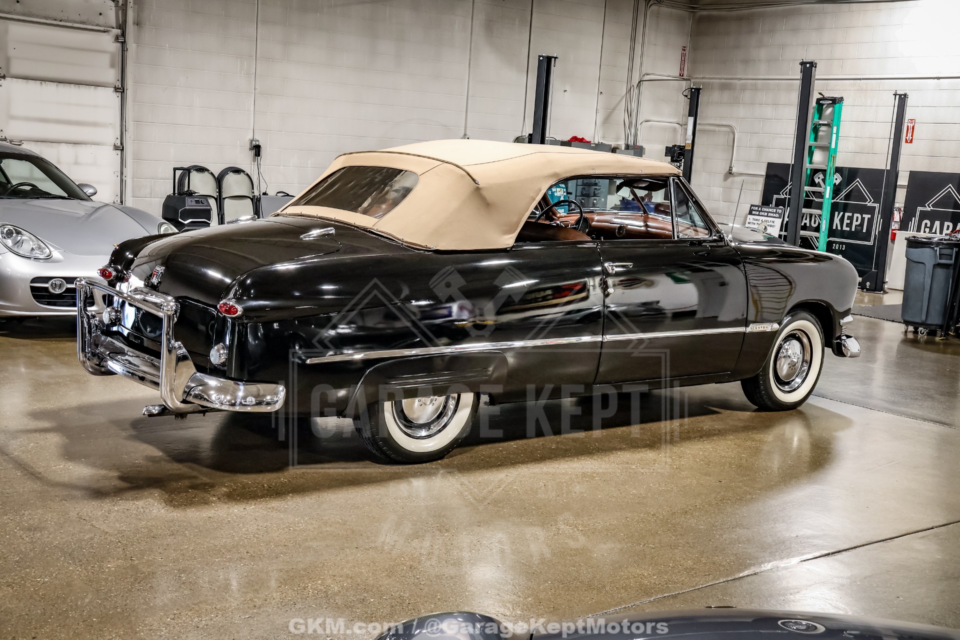 1950 Ford Custom Deluxe 24
