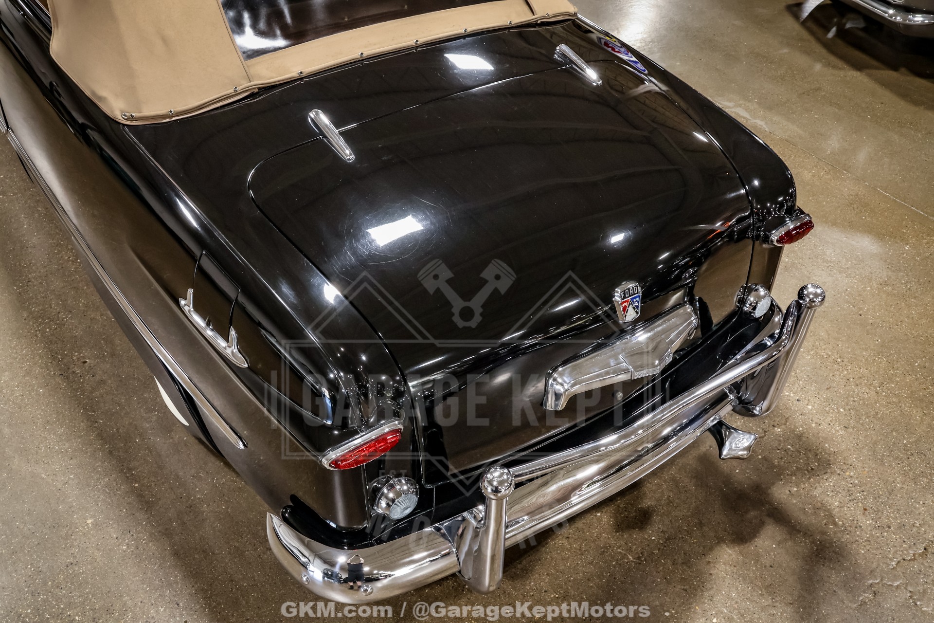 1950 Ford Custom Deluxe 48