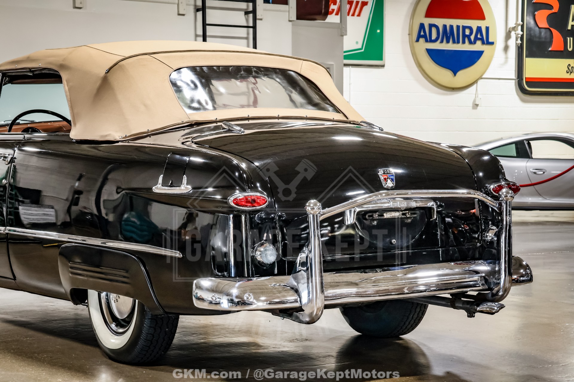 1950 Ford Custom Deluxe 50