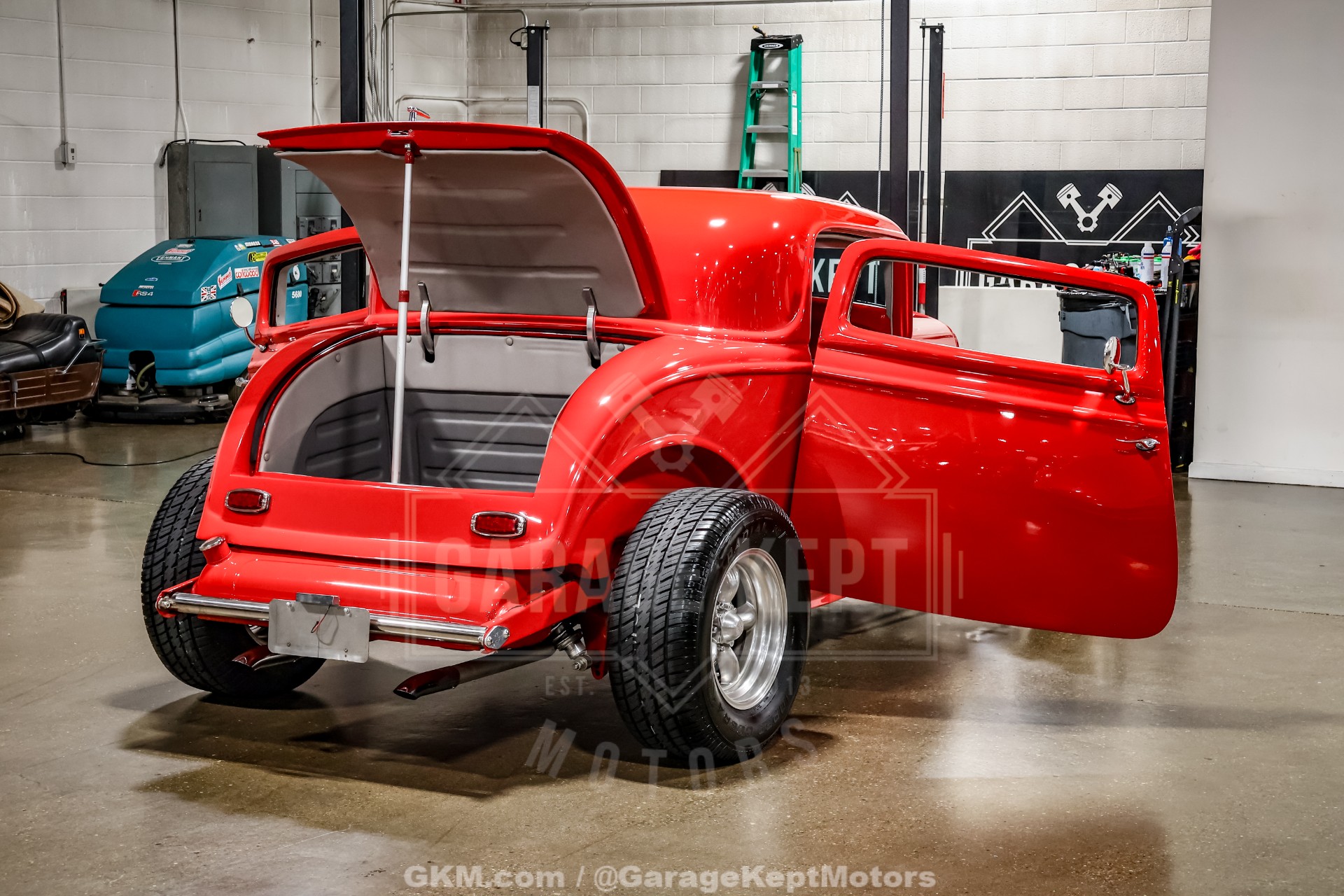 1932 Ford 3 Window Coupe 66