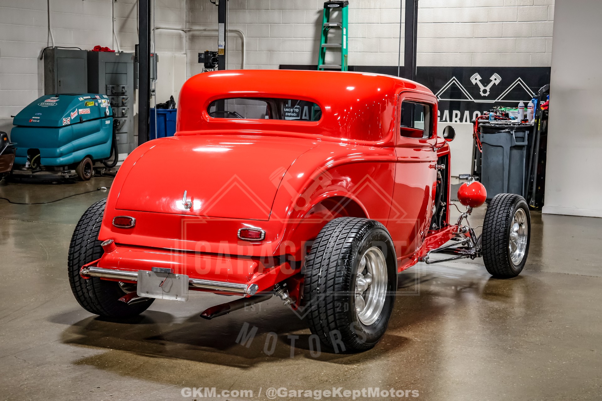 1932 Ford 3 Window Coupe 8