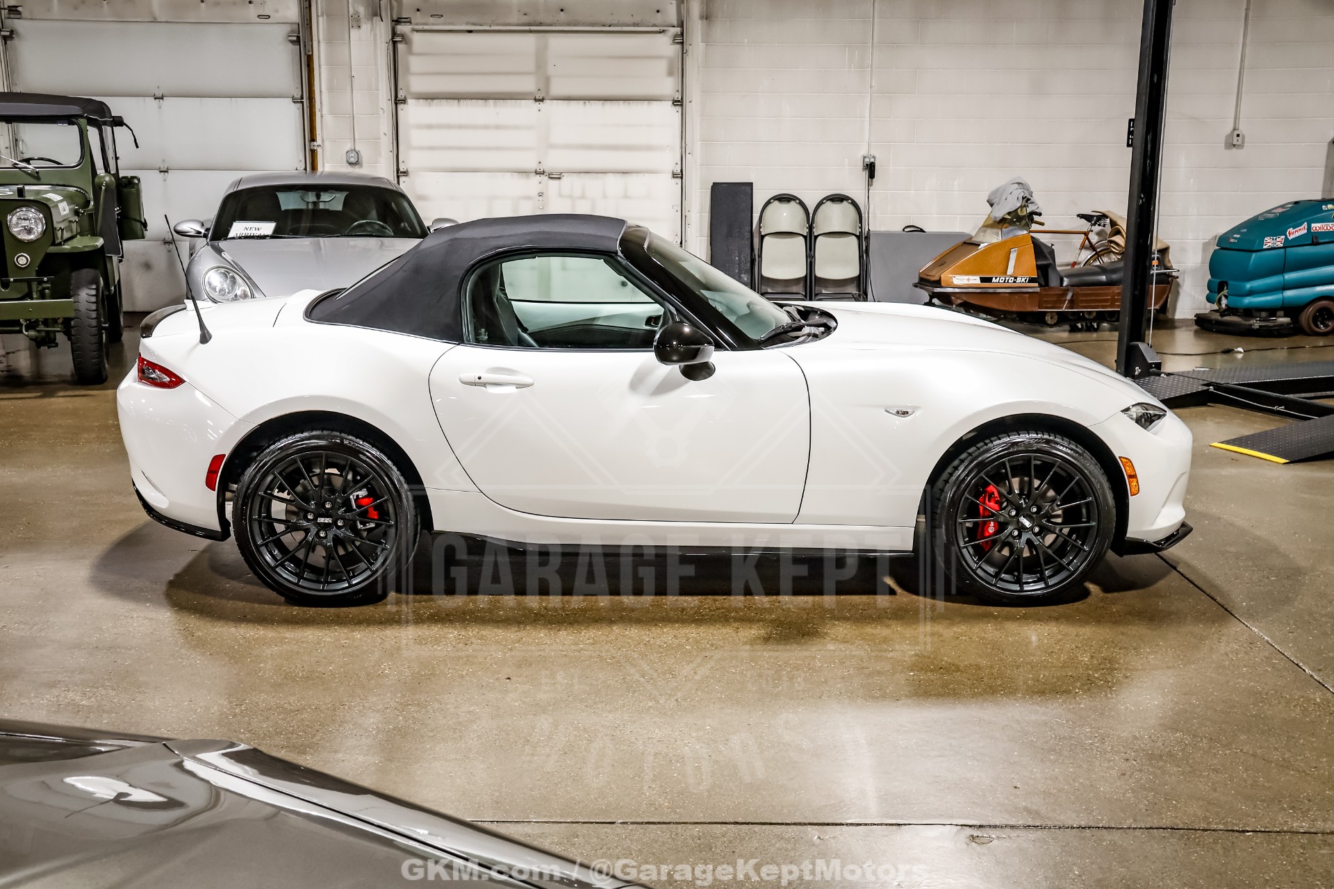 2022 Mazda MX-5 Miata 204
