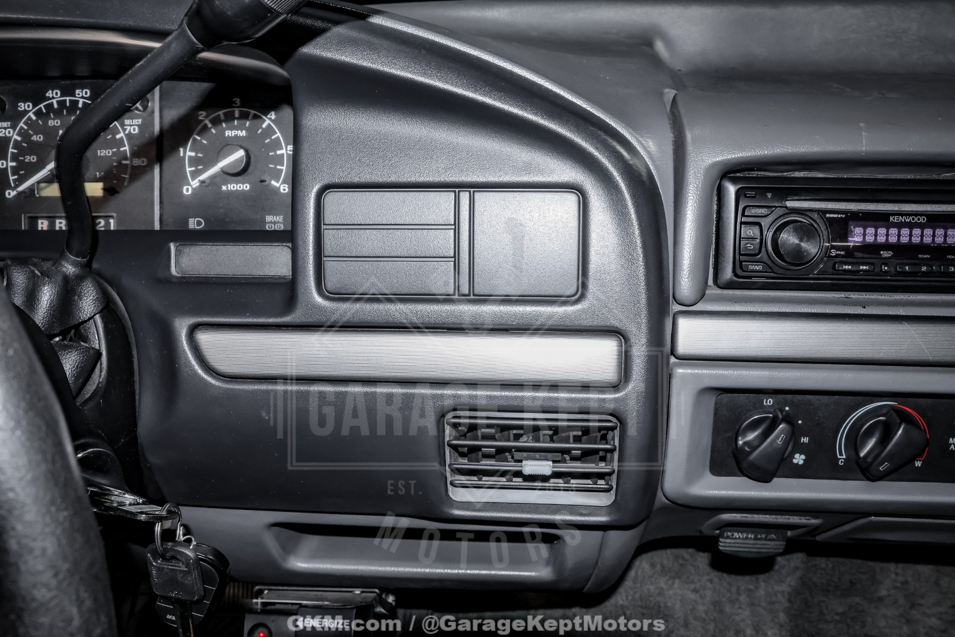 1992 Ford F-250 107
