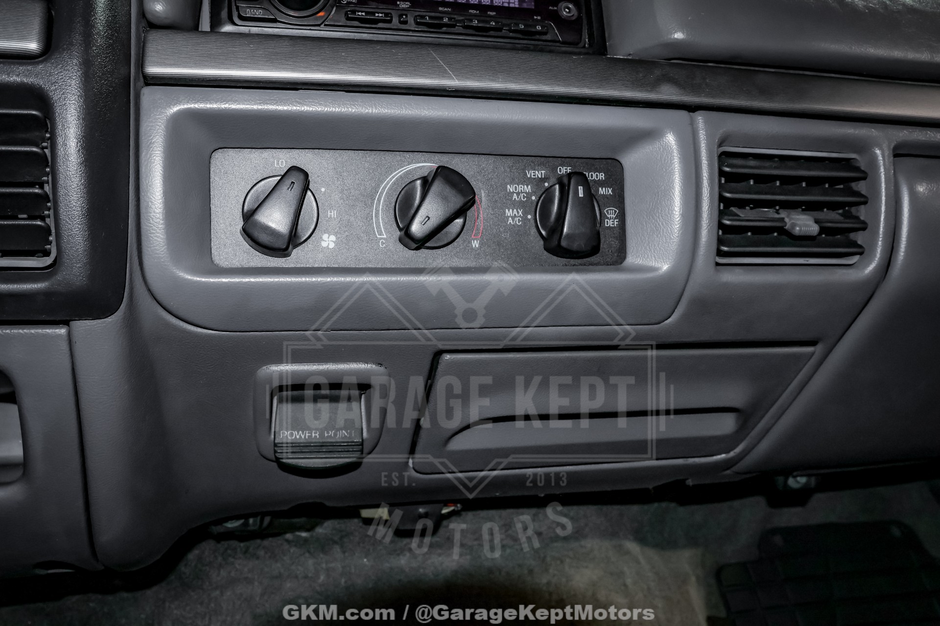 1992 Ford F-250 109