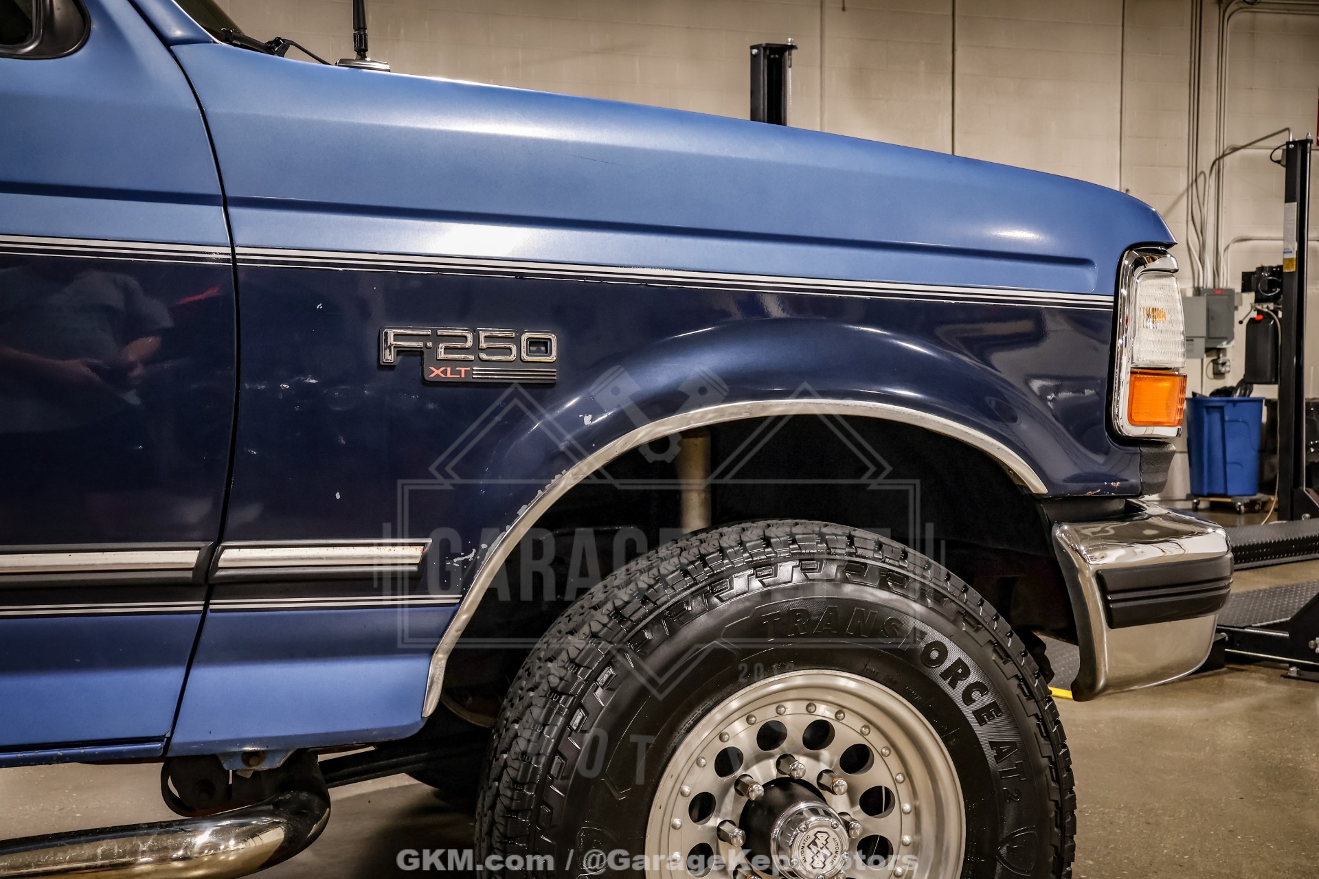 1992 Ford F-250 48