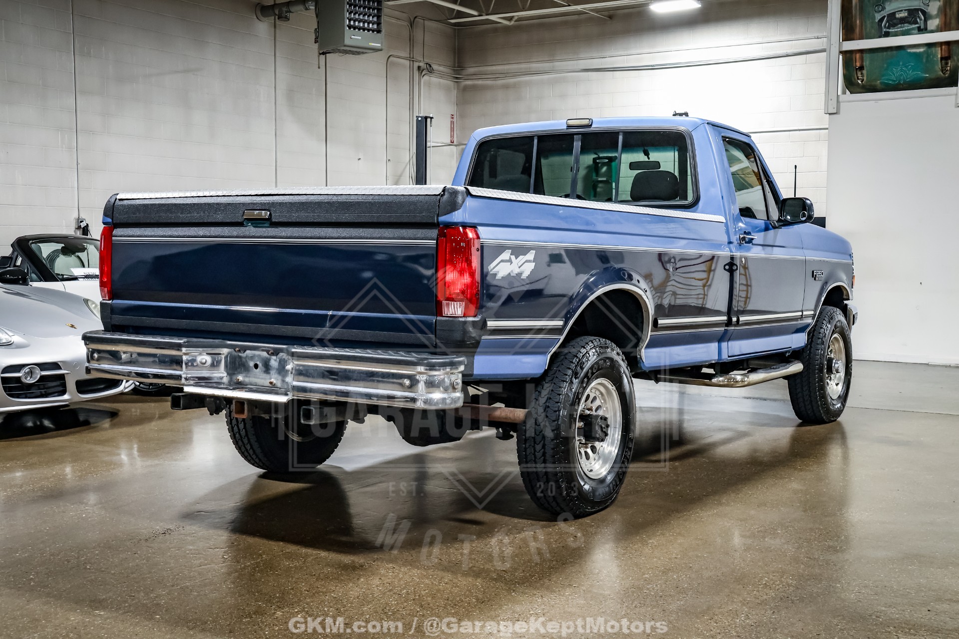 1992 Ford F-250 8