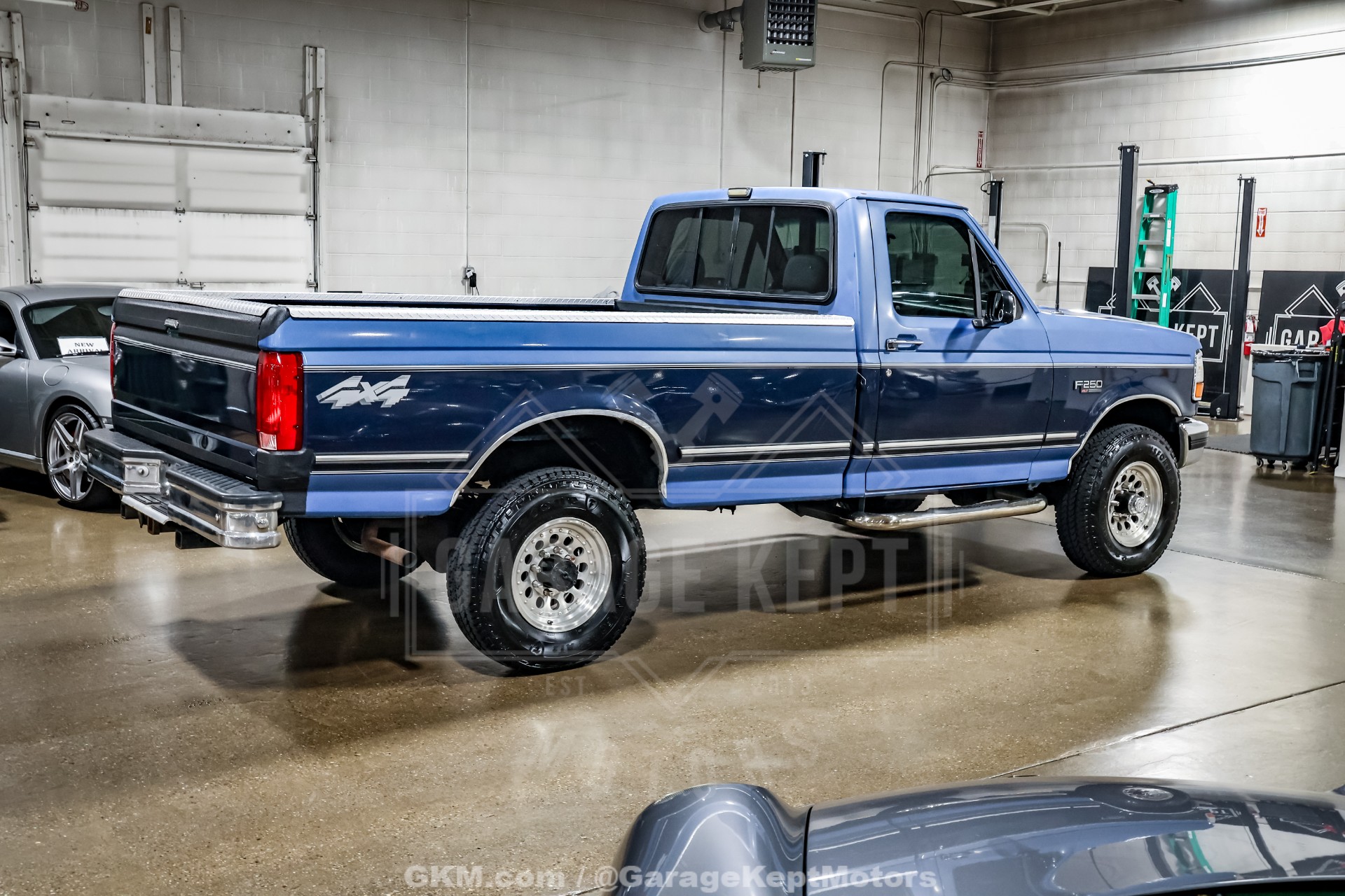1992 Ford F-250 9