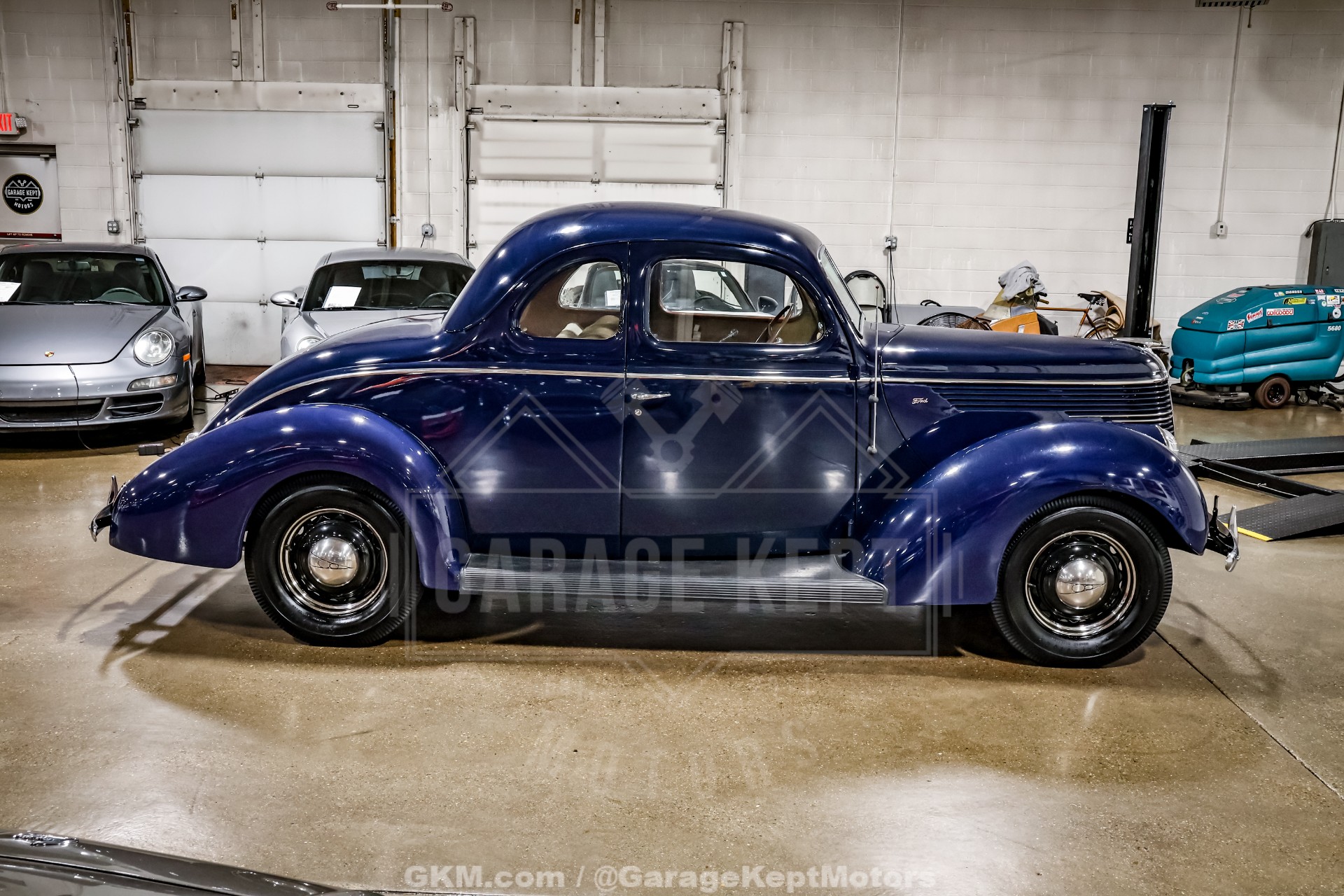 1938 Ford Coupe 10