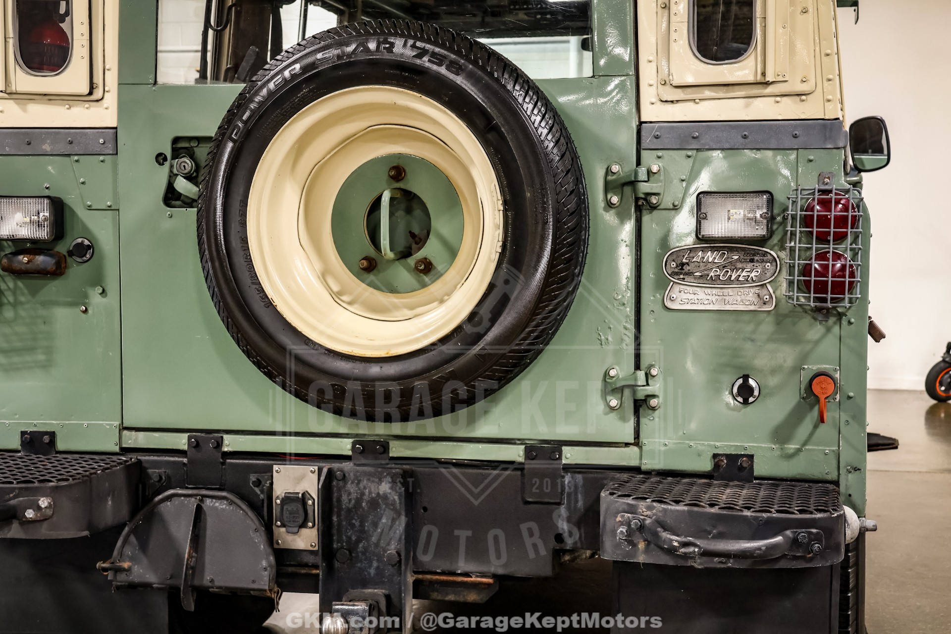 1965 Land Rover Series 2A 42