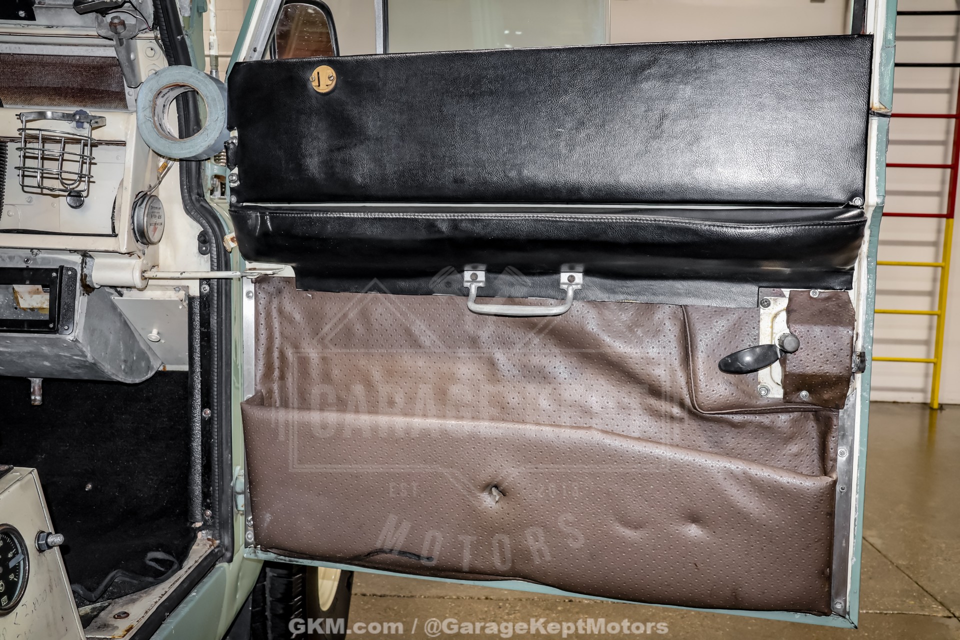 1965 Land Rover Series 2A 70