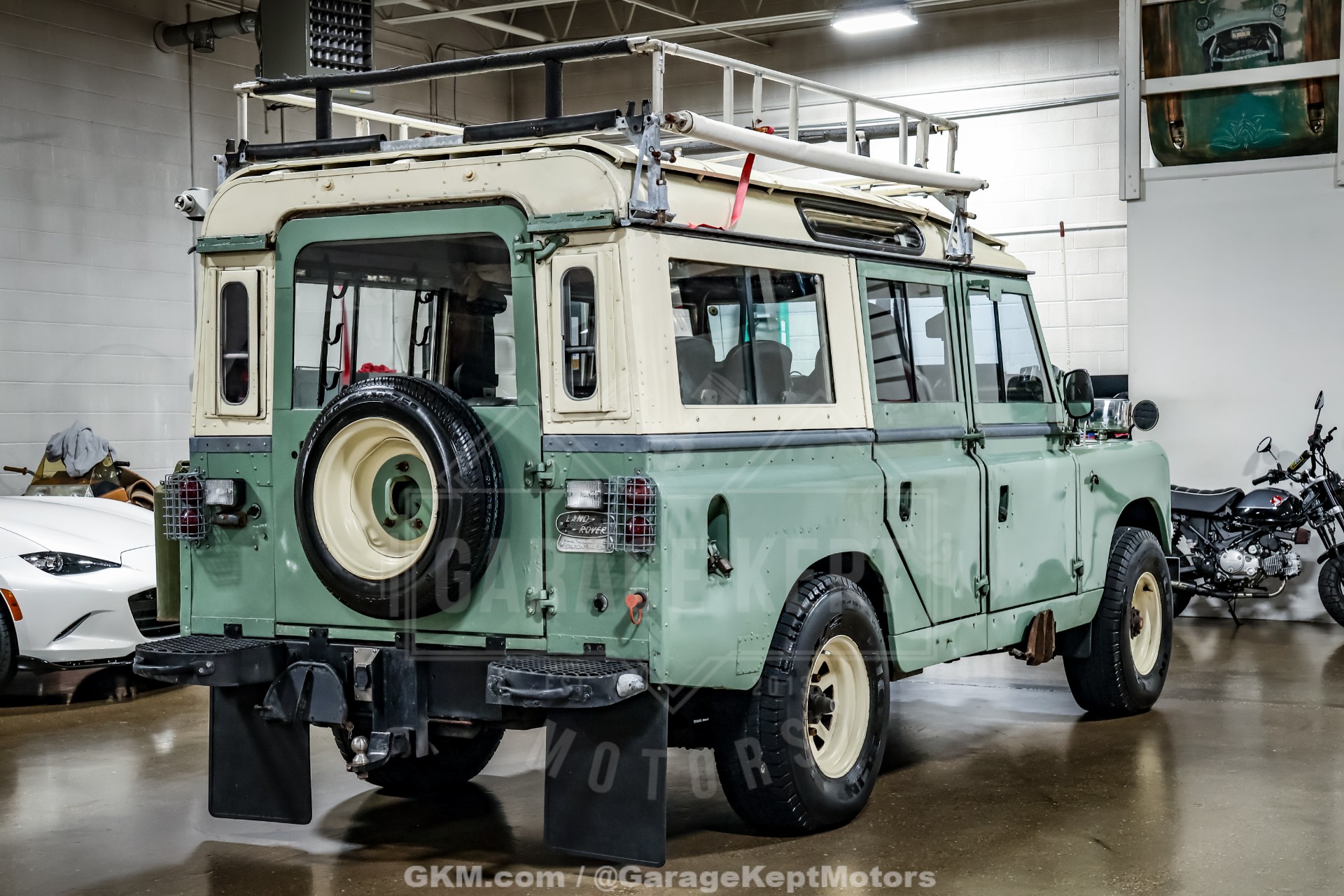 1965 Land Rover Series 2A 8