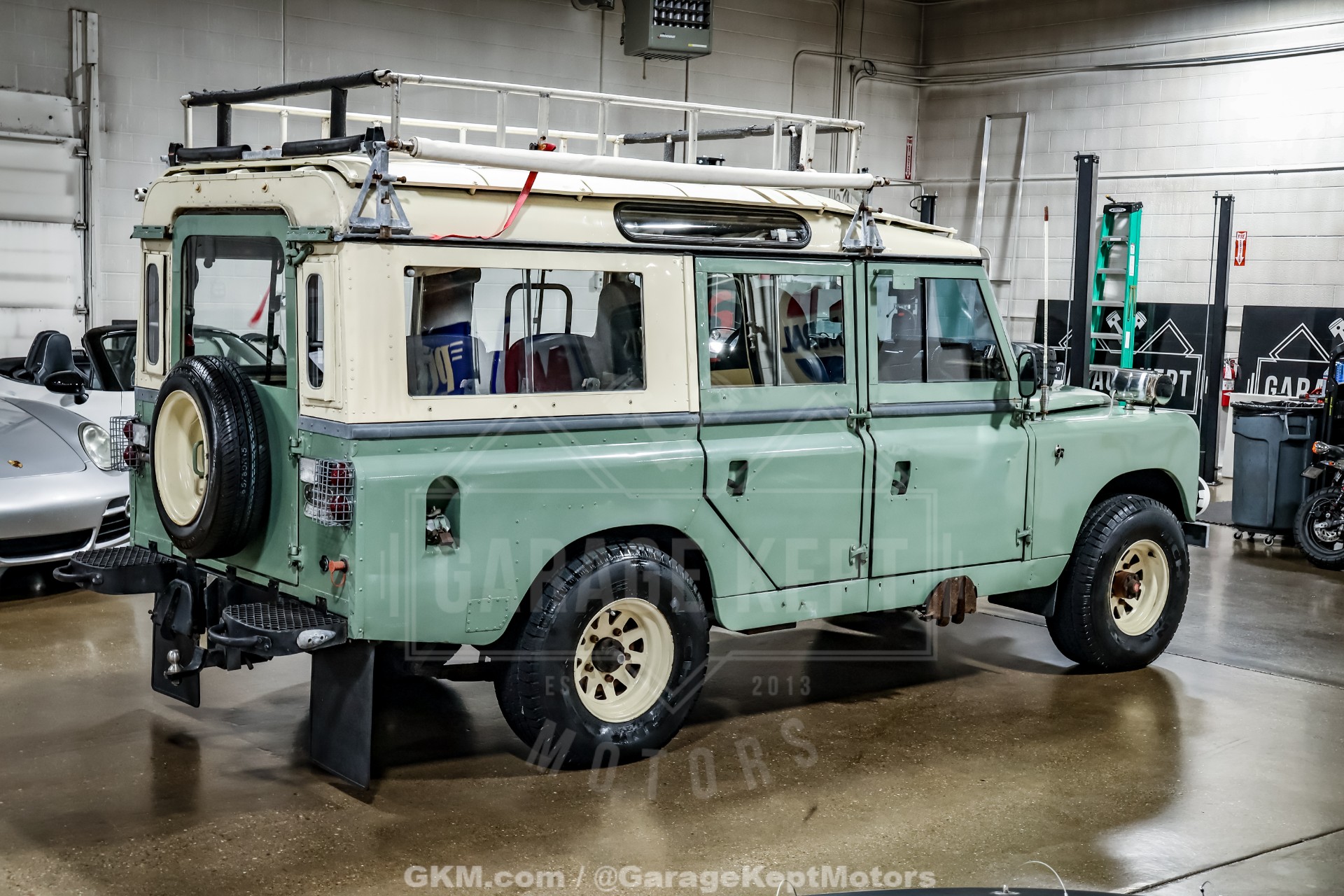 1965 Land Rover Series 2A 9