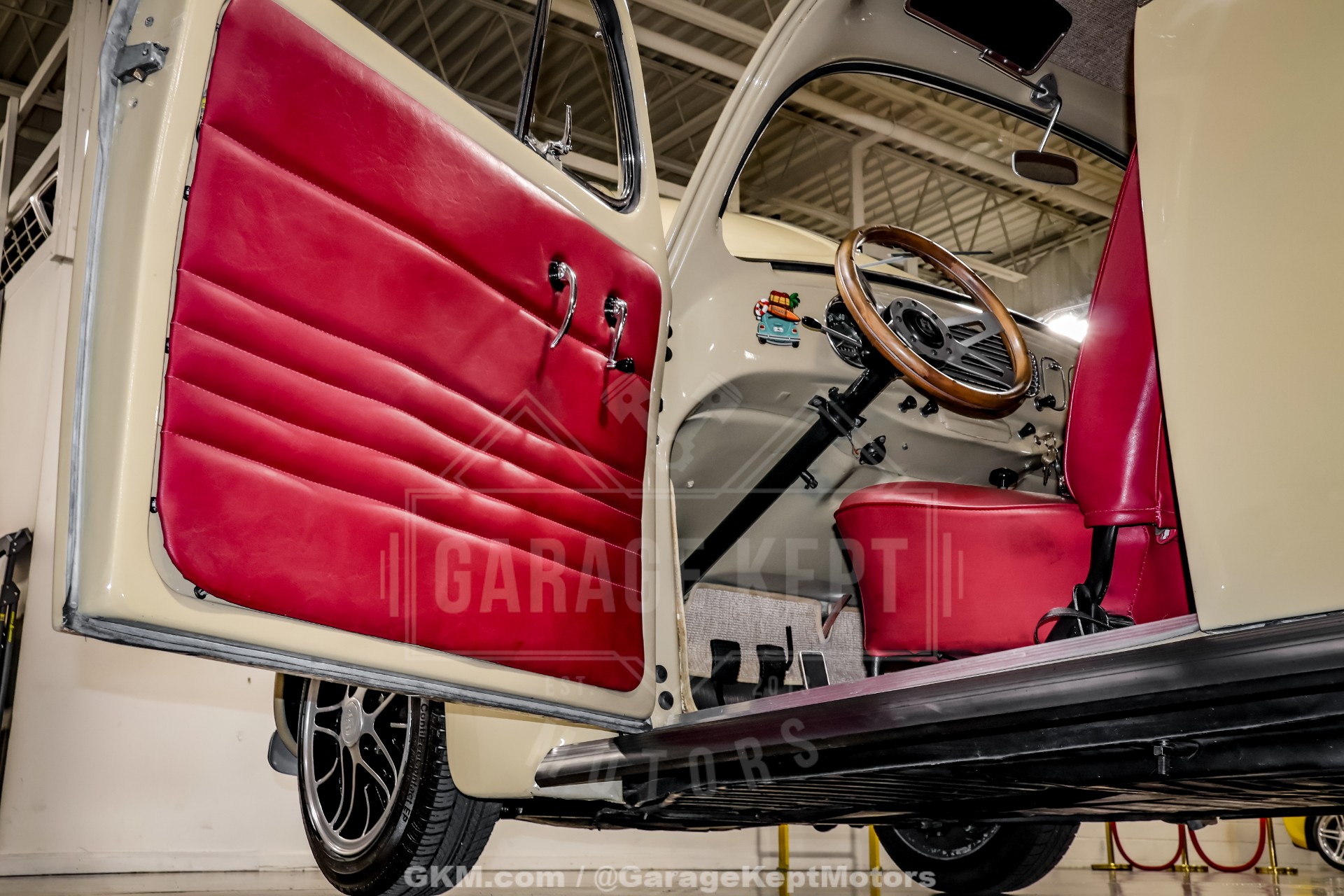 1957 Volkswagen Beetle 113