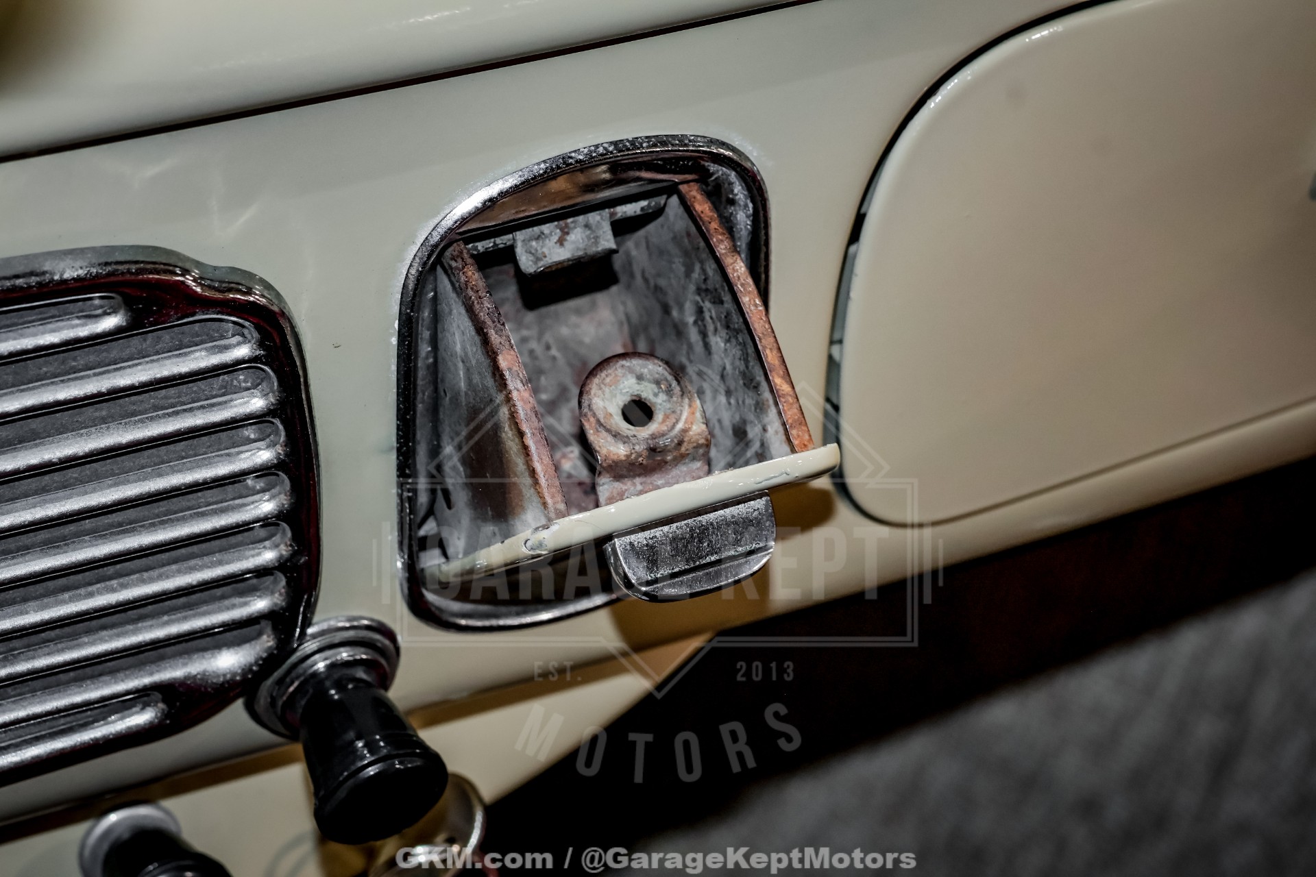 1957 Volkswagen Beetle 140