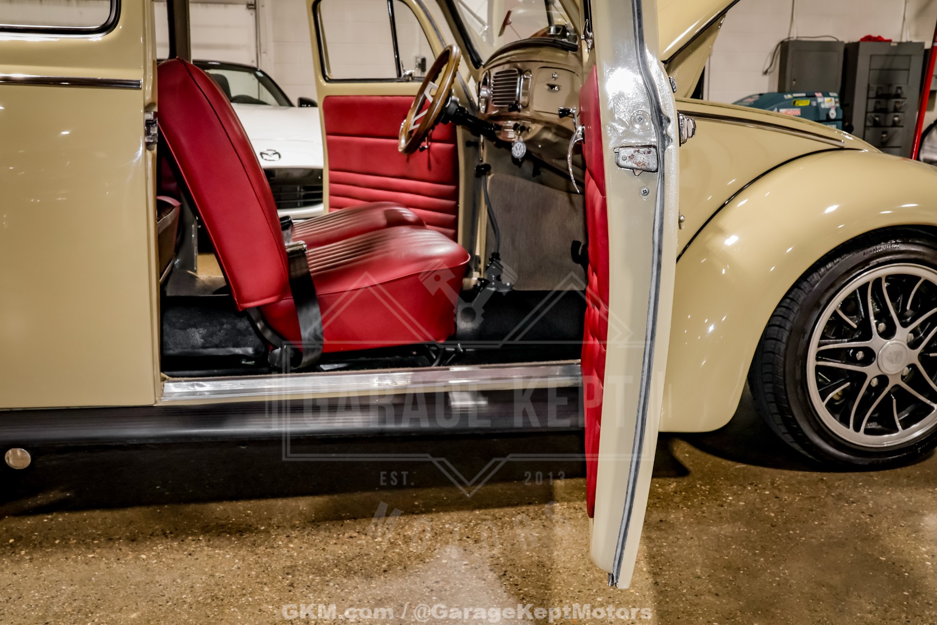1957 Volkswagen Beetle 68