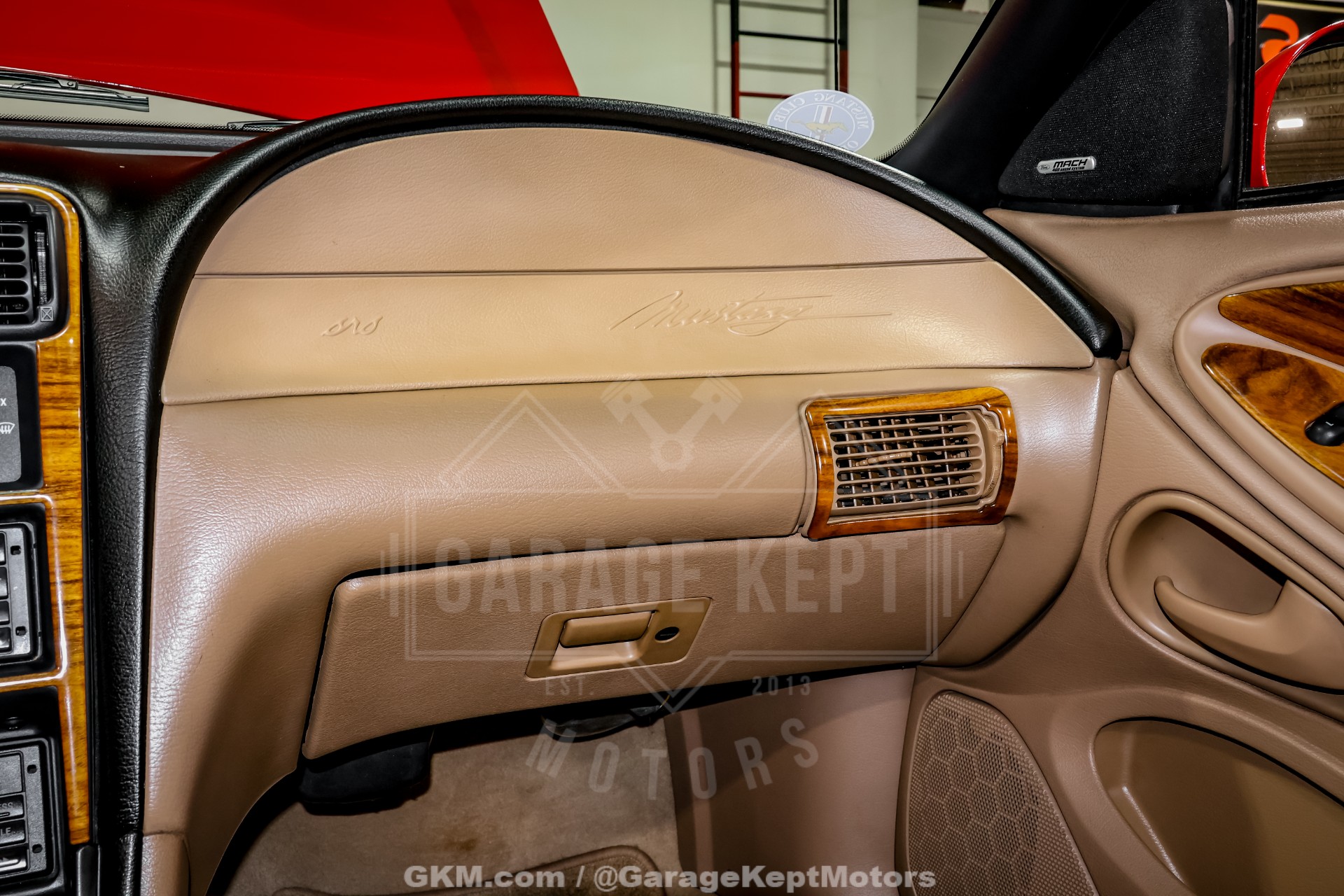 1997 Ford Mustang SVT Cobra 143