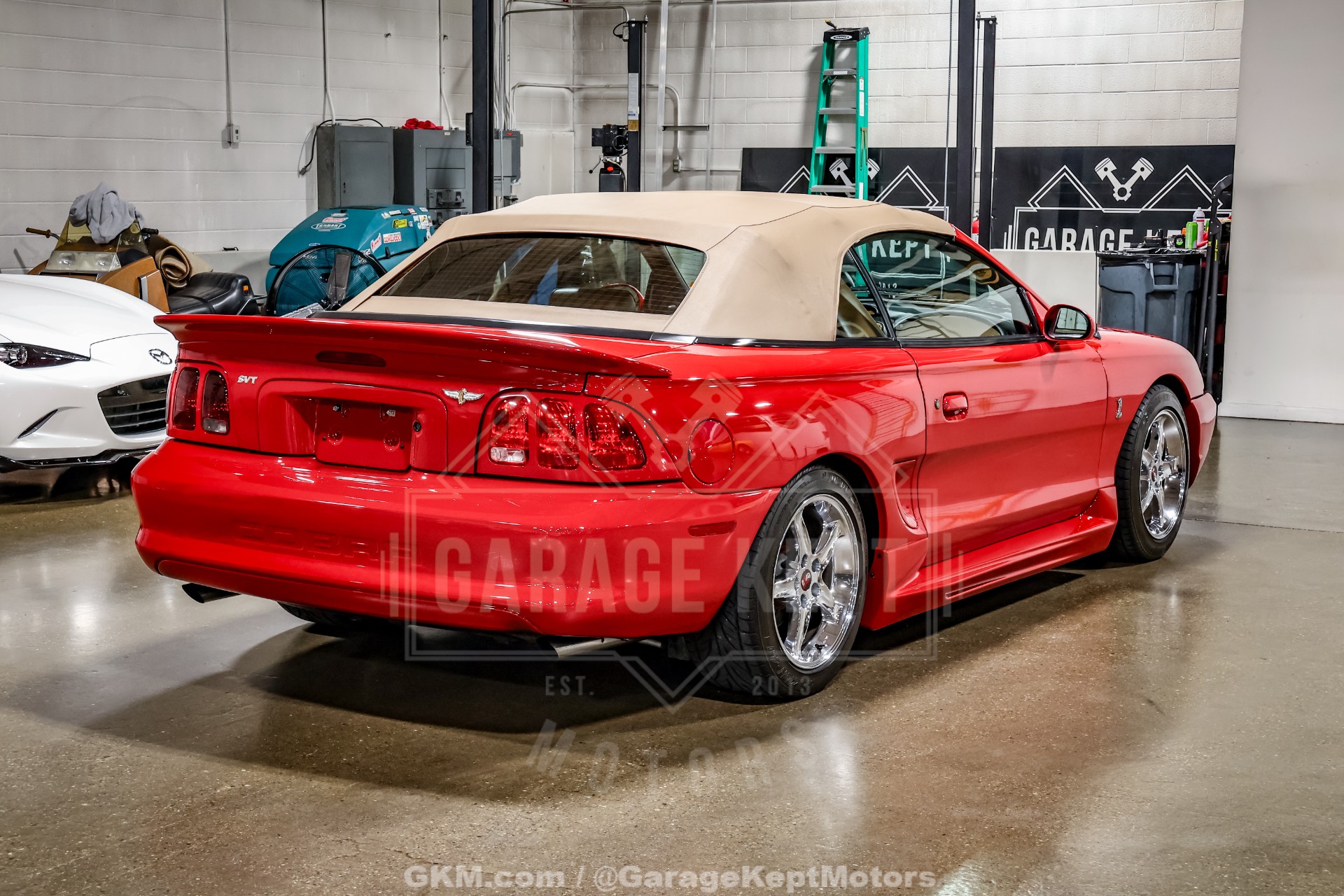 1997 Ford Mustang SVT Cobra 217