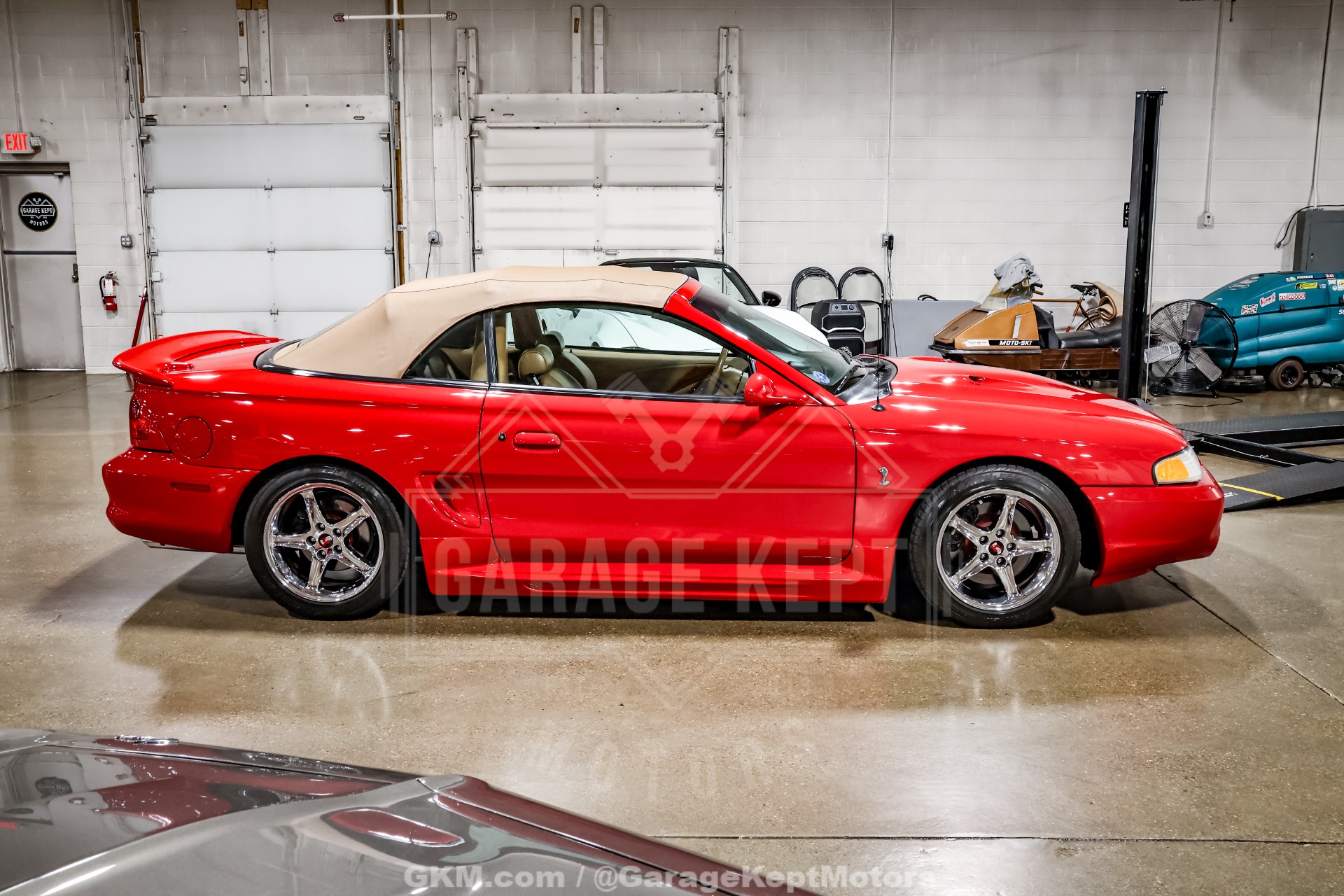1997 Ford Mustang SVT Cobra 218