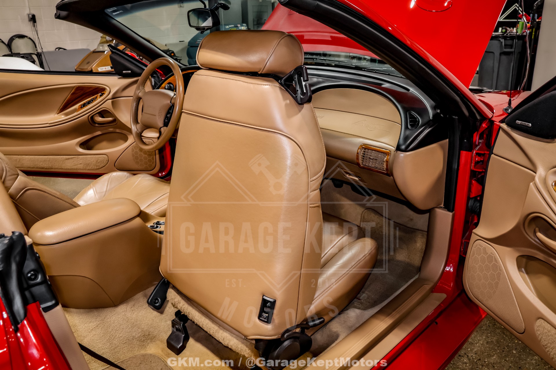 1997 Ford Mustang SVT Cobra 79