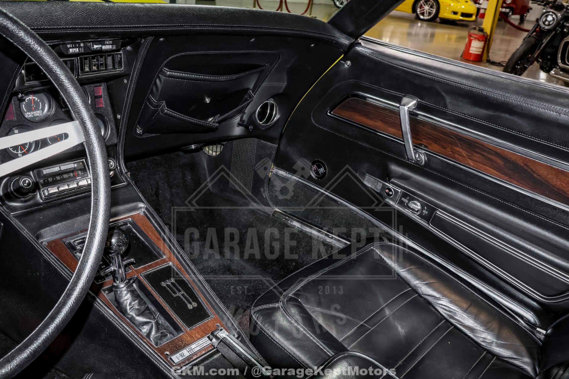 1975 Chevrolet Corvette 111