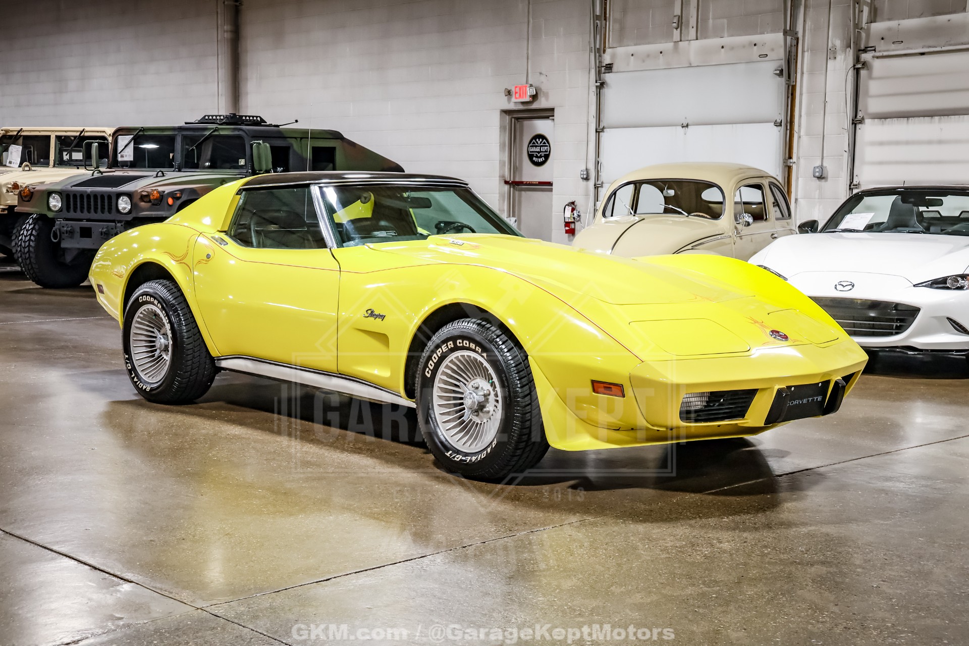 1975 Chevrolet Corvette 12