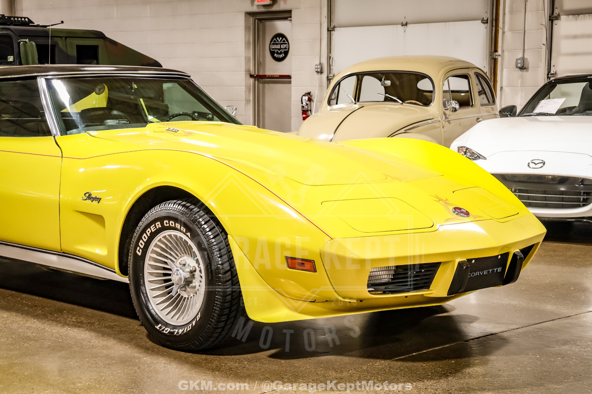 1975 Chevrolet Corvette 13